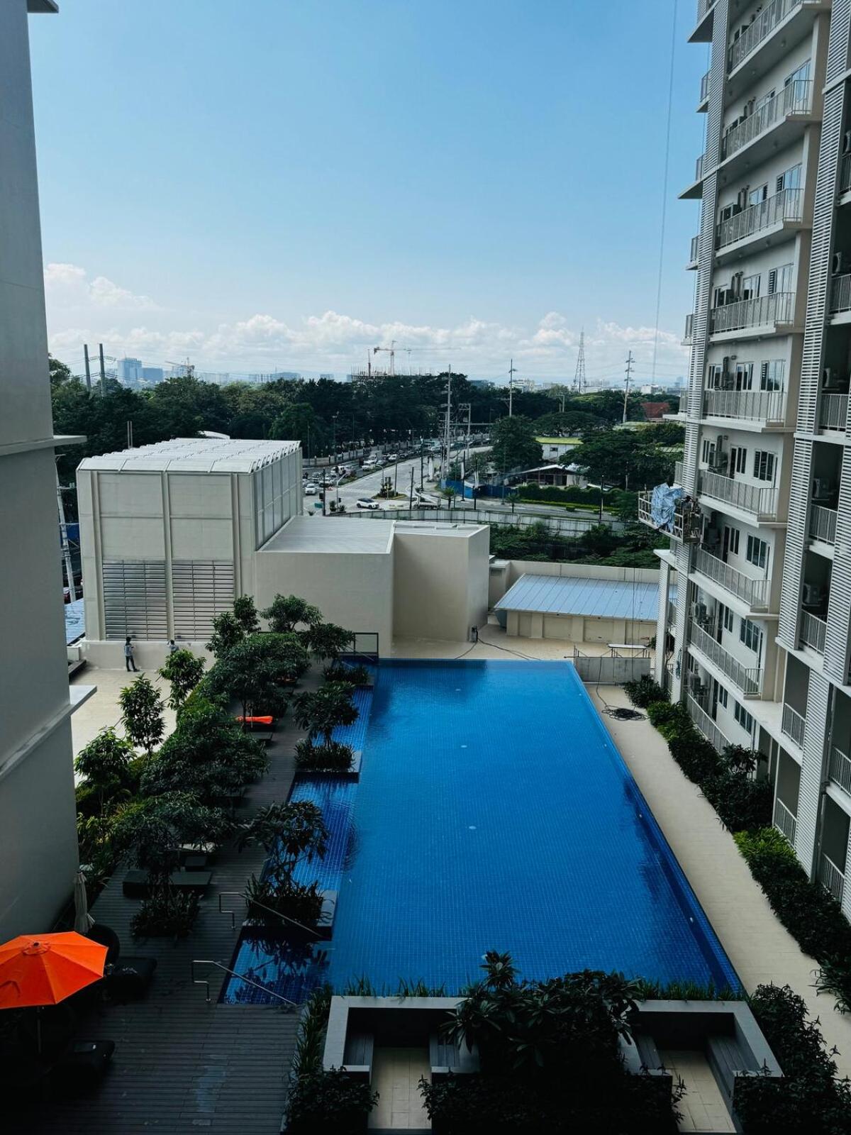 7FF Cozy 1BR Park McKinley West near BGC & Venice Mall