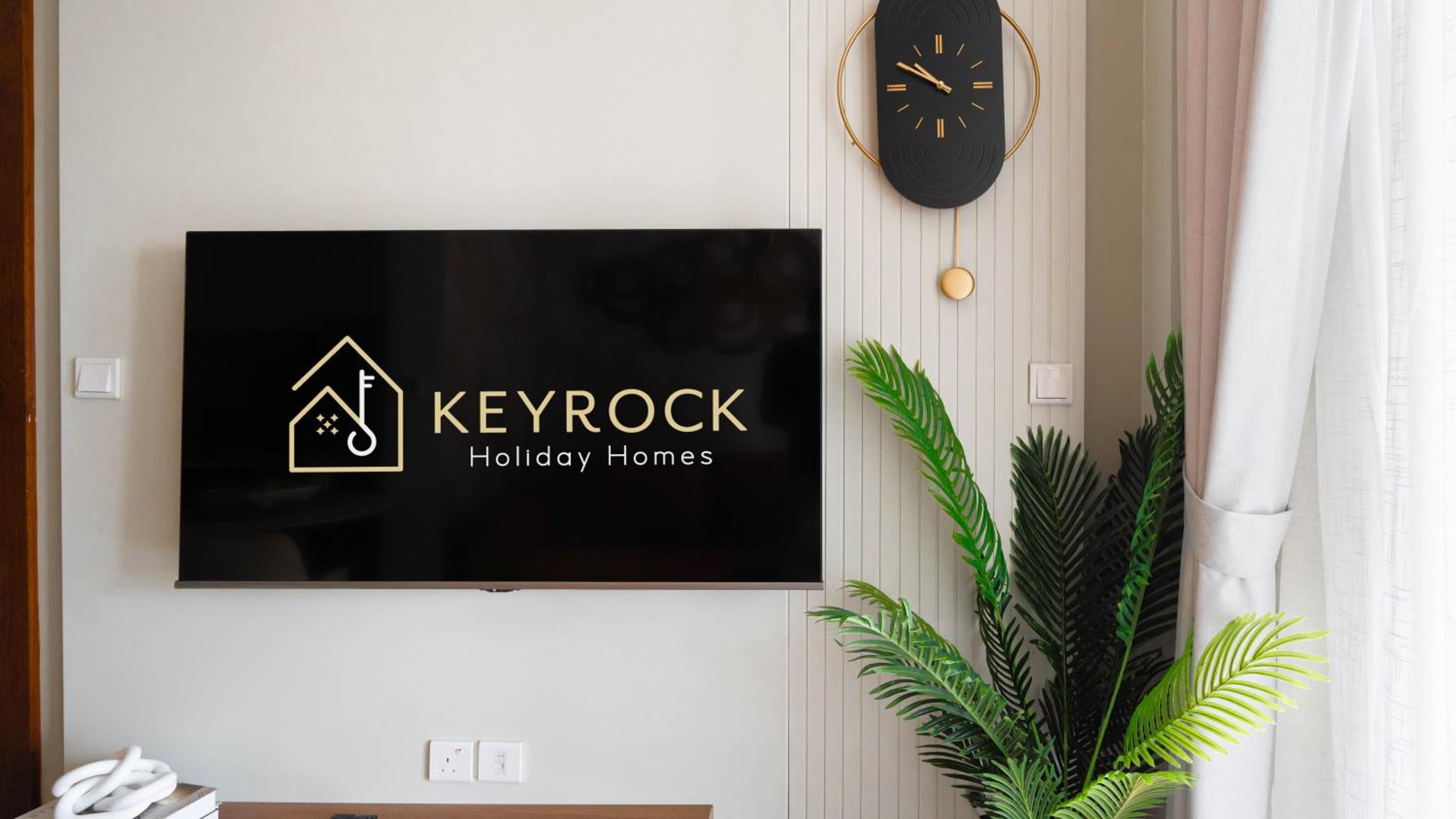 Keyrock Living - Luxury 1BR with Lake View at Reva