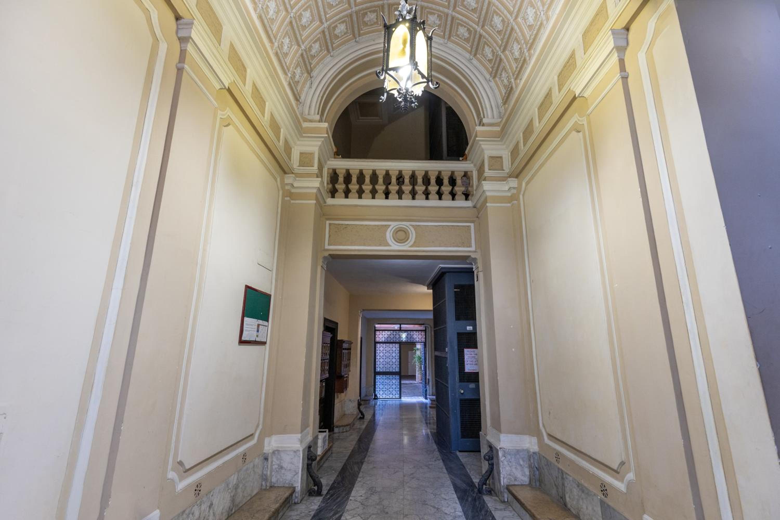 Monti House - City Center