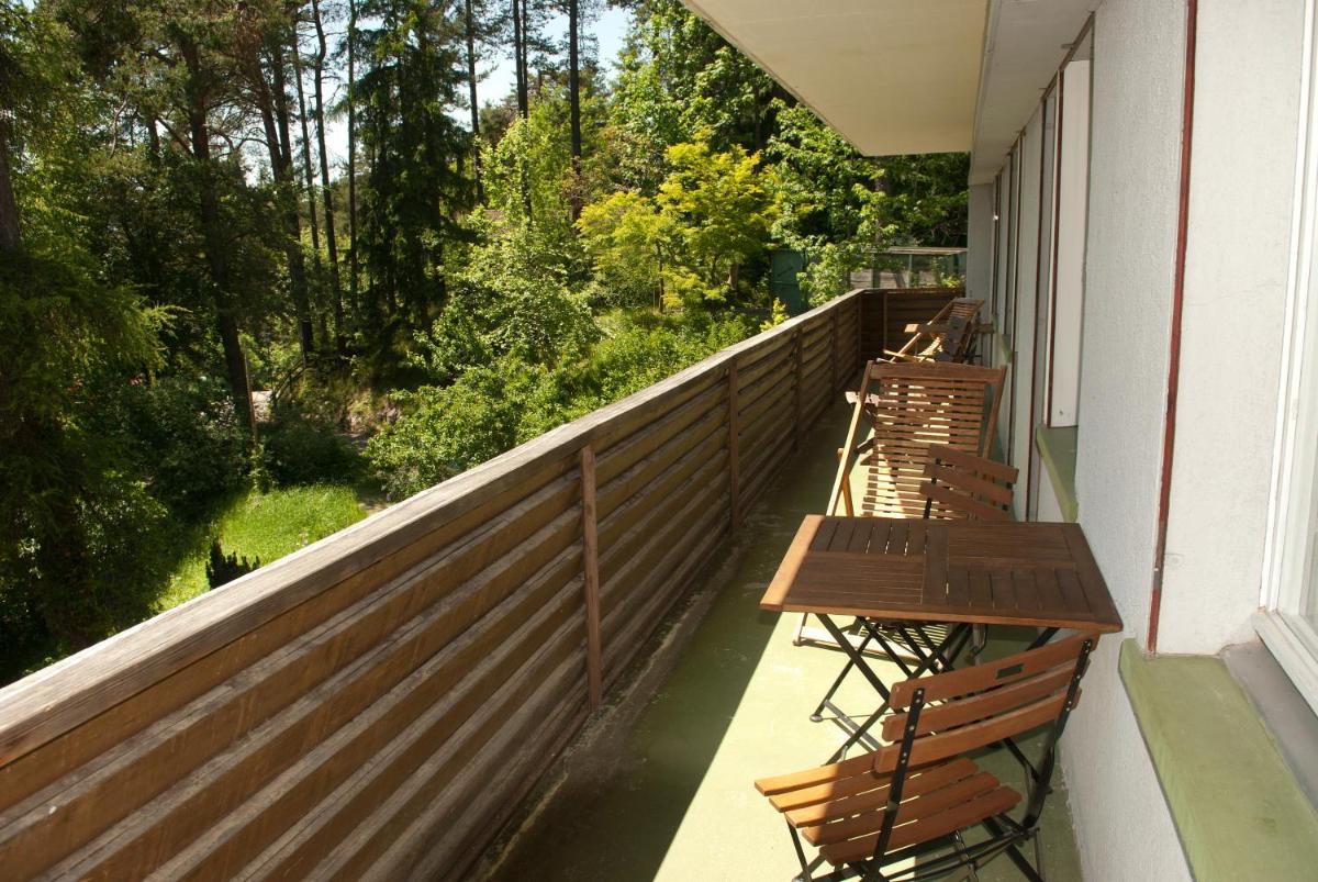 balcony