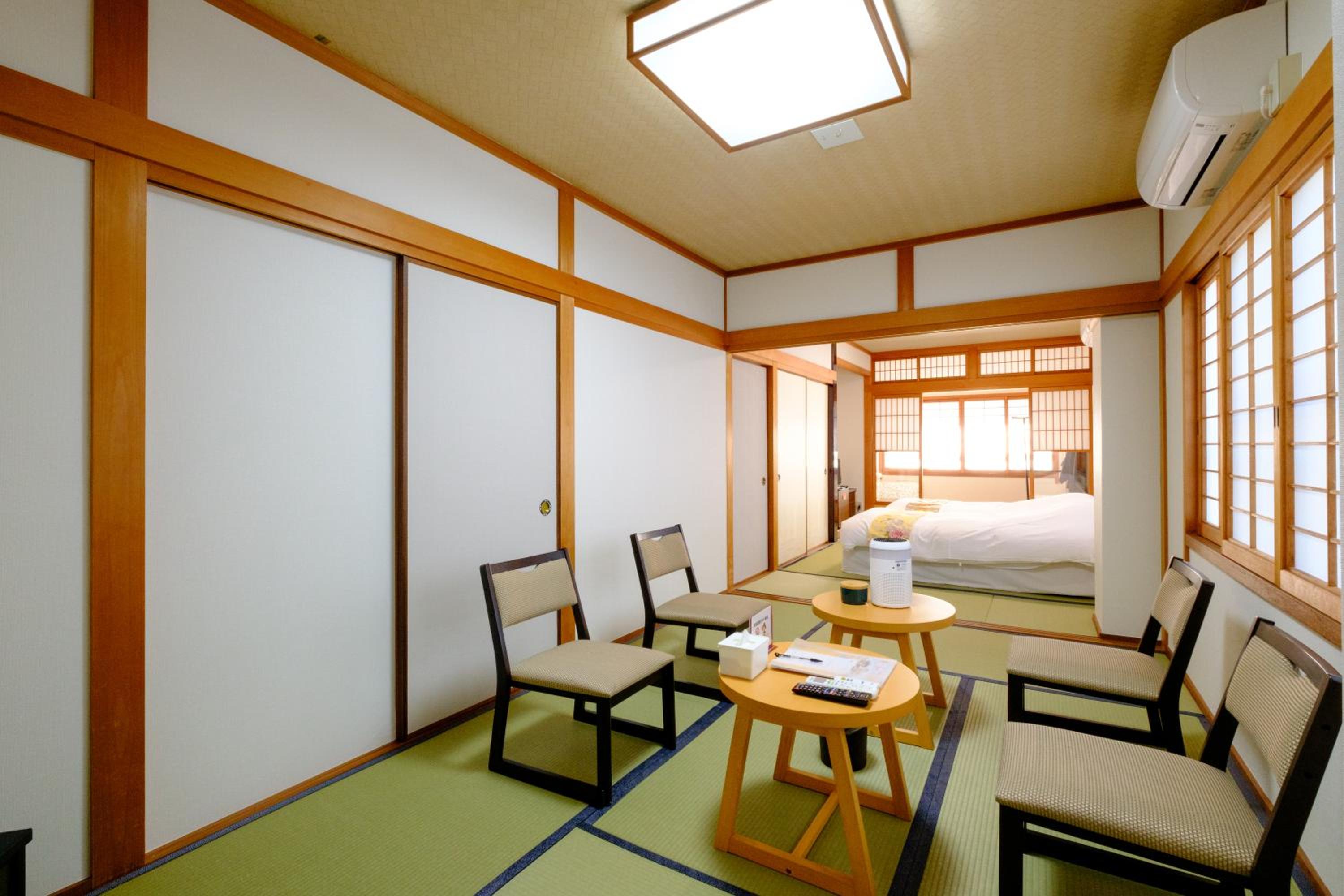 鹿鳴館