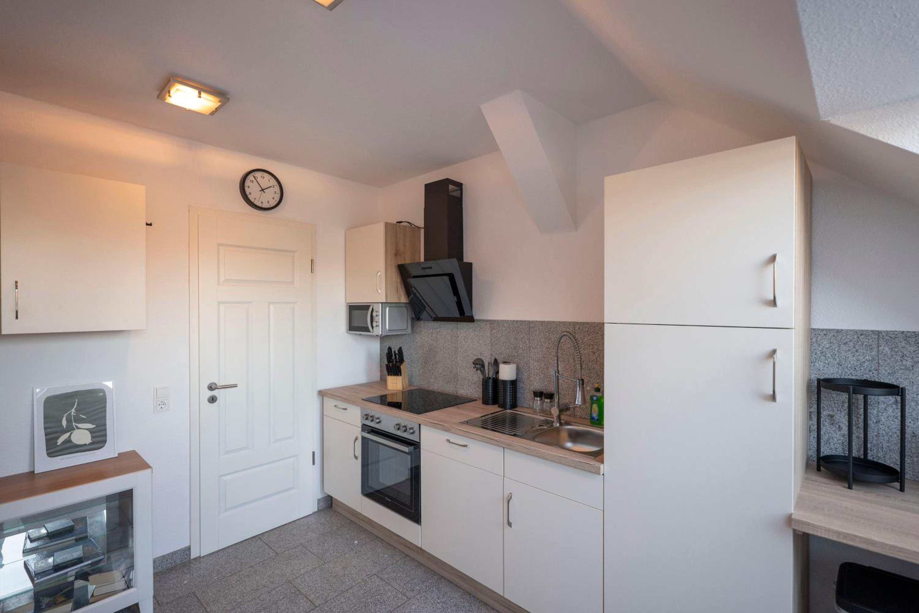 Apartment in Schloßchemnitz l Aufzug l W-Lan l Badewanne