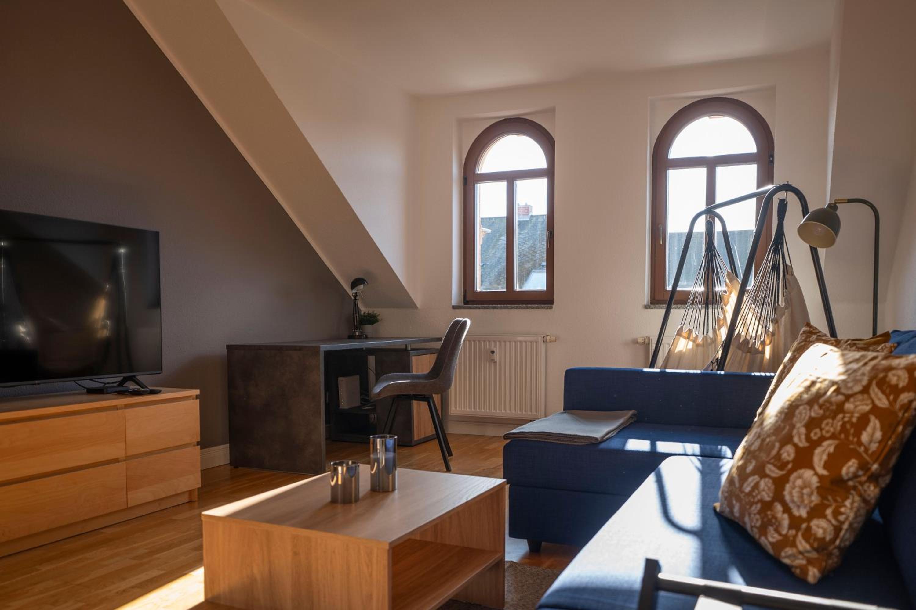Apartment in Schloßchemnitz l Aufzug l W-Lan l Badewanne