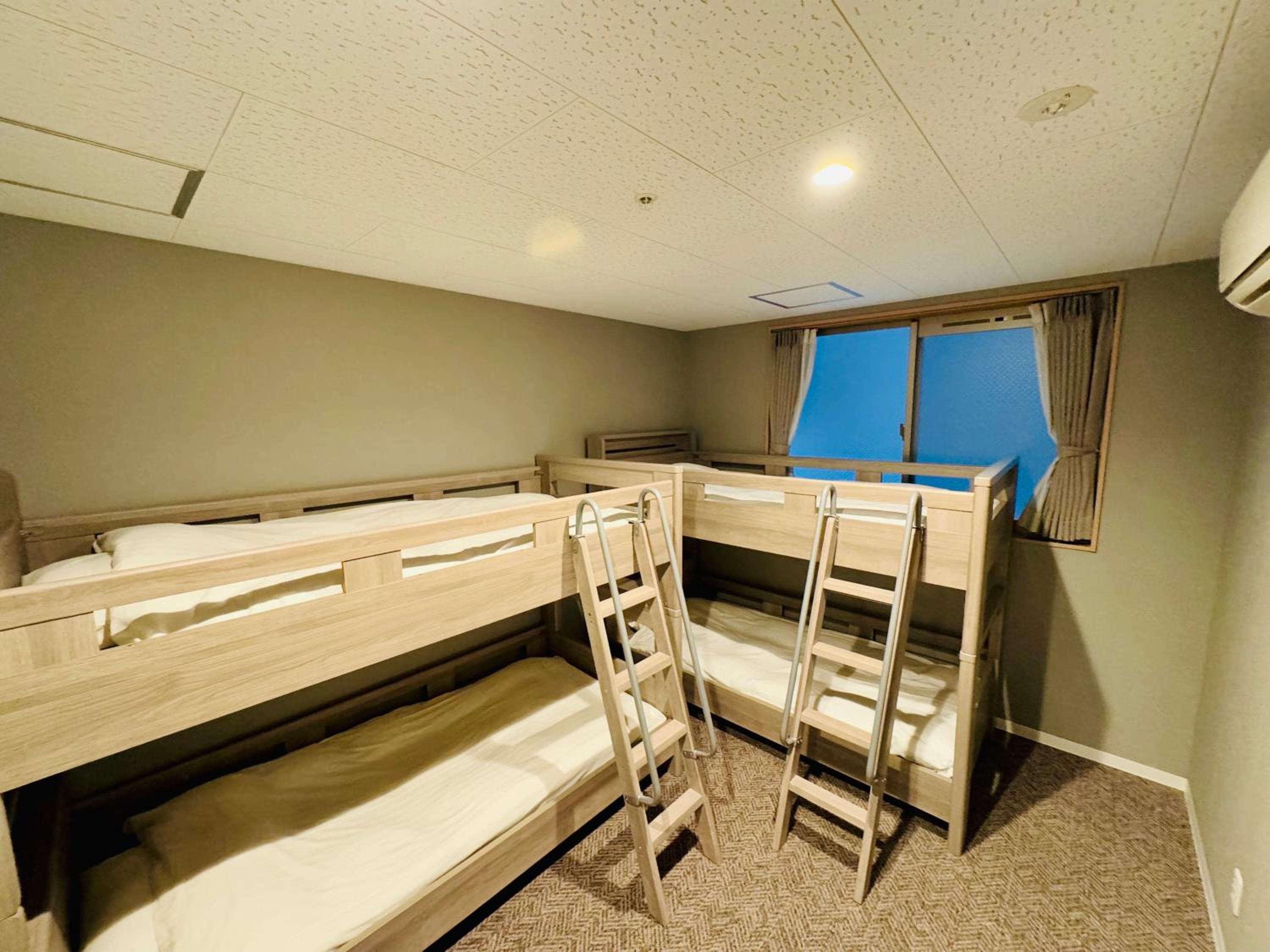 BANDE Hotel in Namba