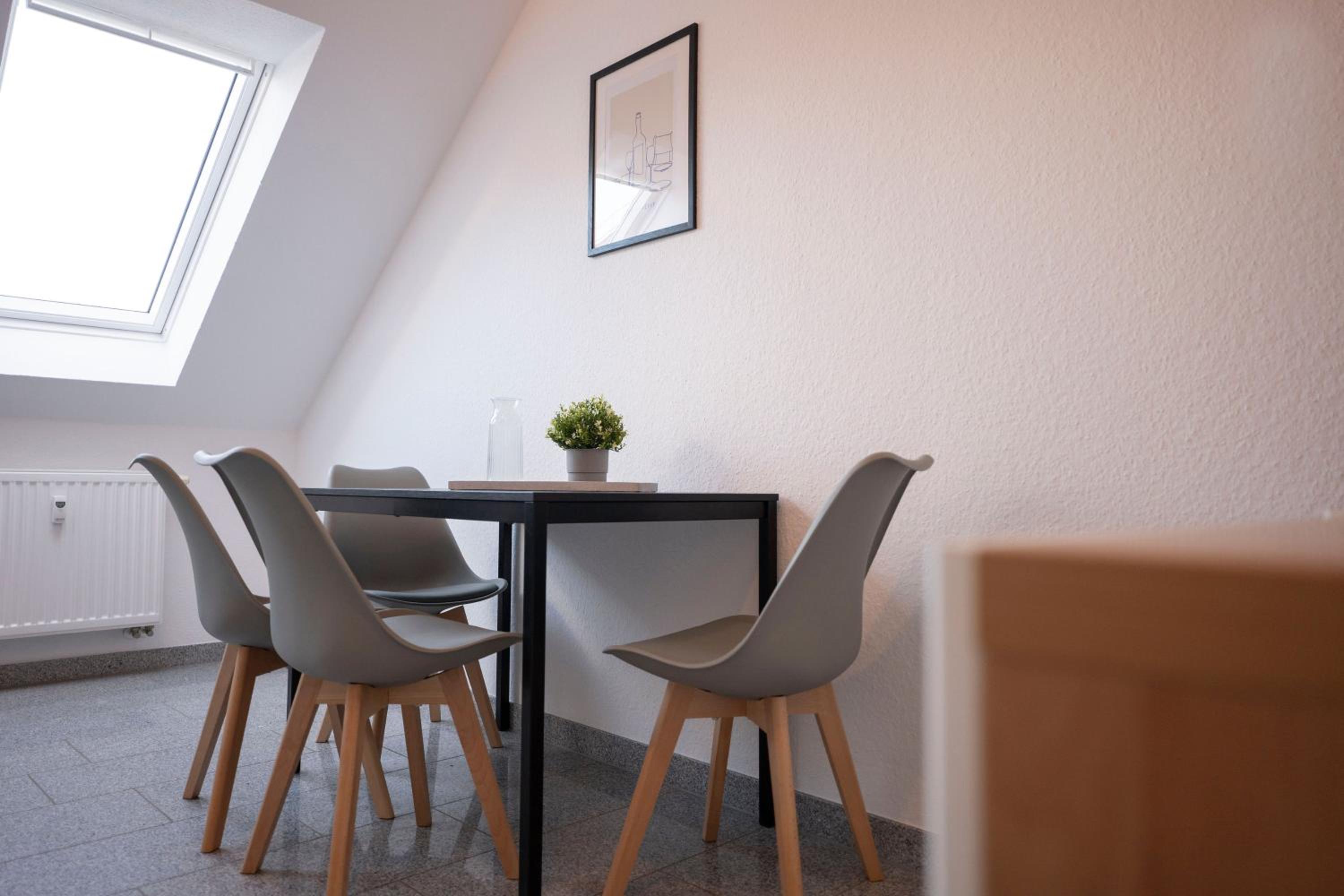 Apartment in Schloßchemnitz l Aufzug l W-Lan l Badewanne