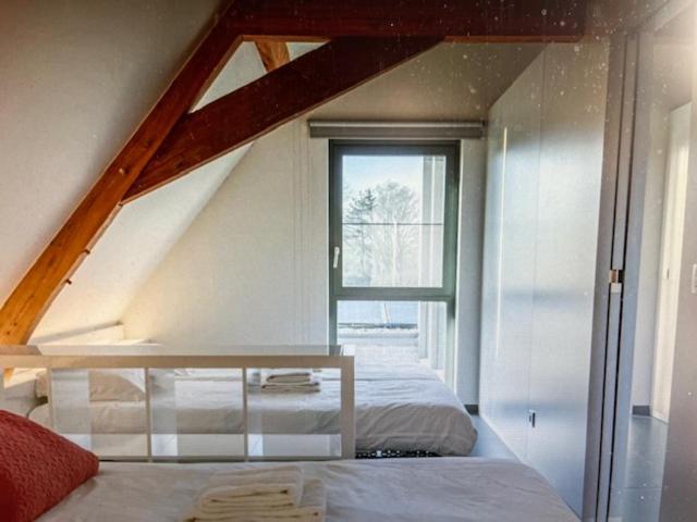SCHRAVENHOEk met indoorzwembad en sauna