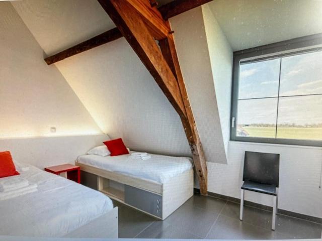 SCHRAVENHOEk met indoorzwembad en sauna