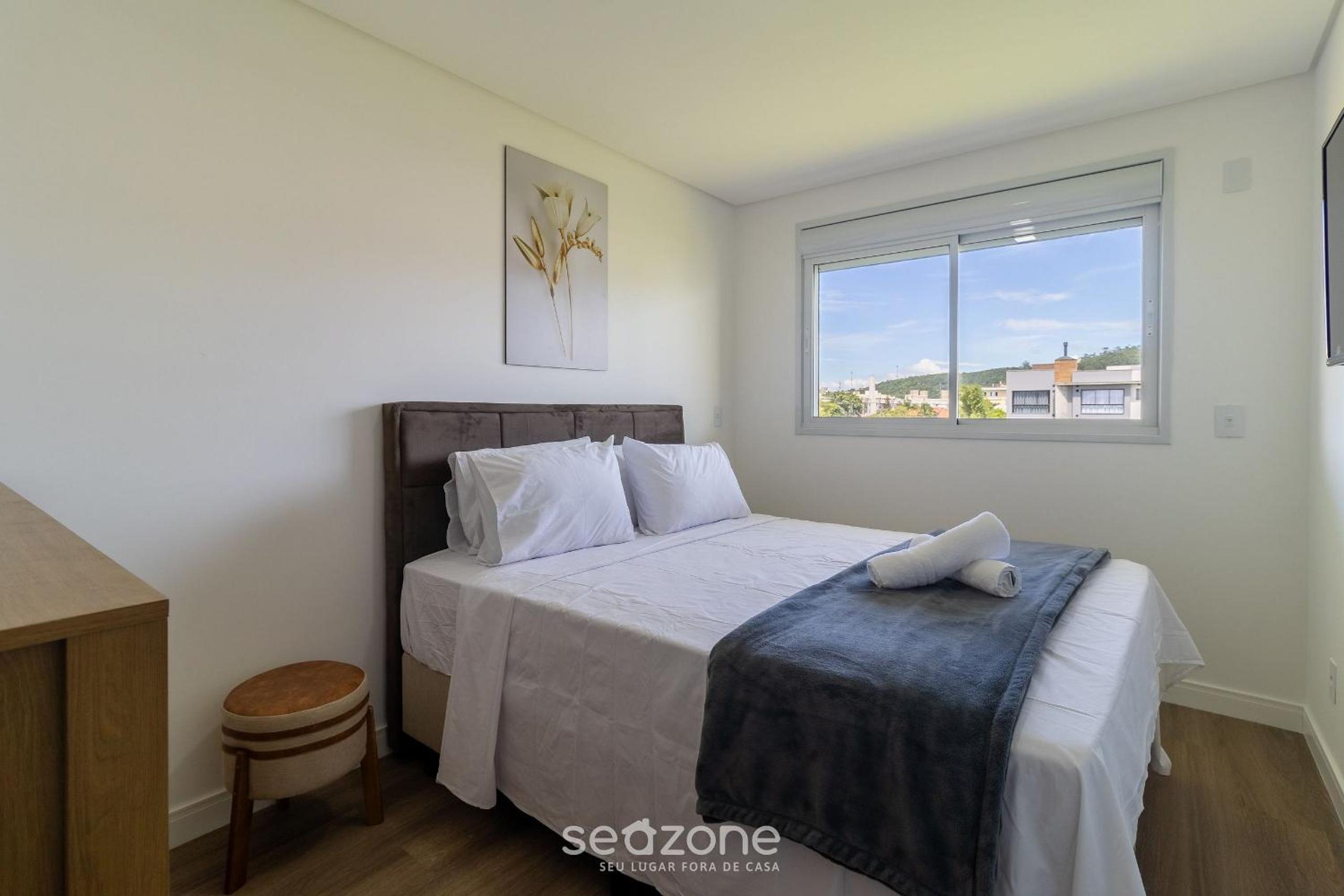Comfort and pool near the beach - RHL0302