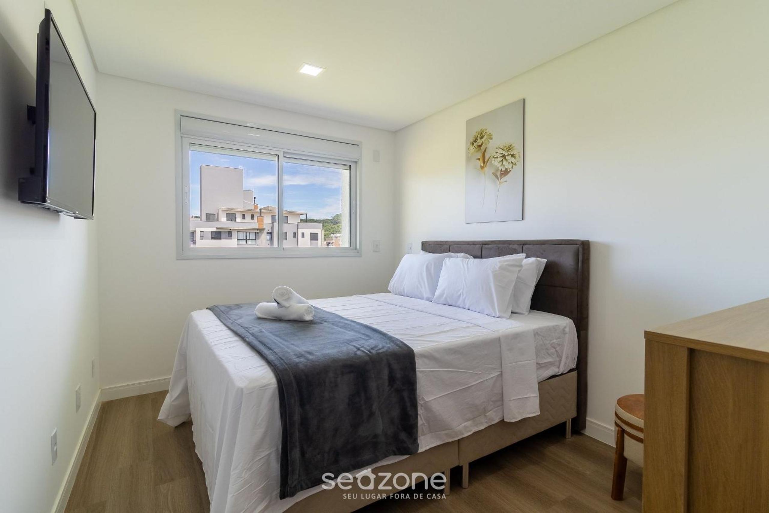 Comfort and pool near the beach - RHL0302