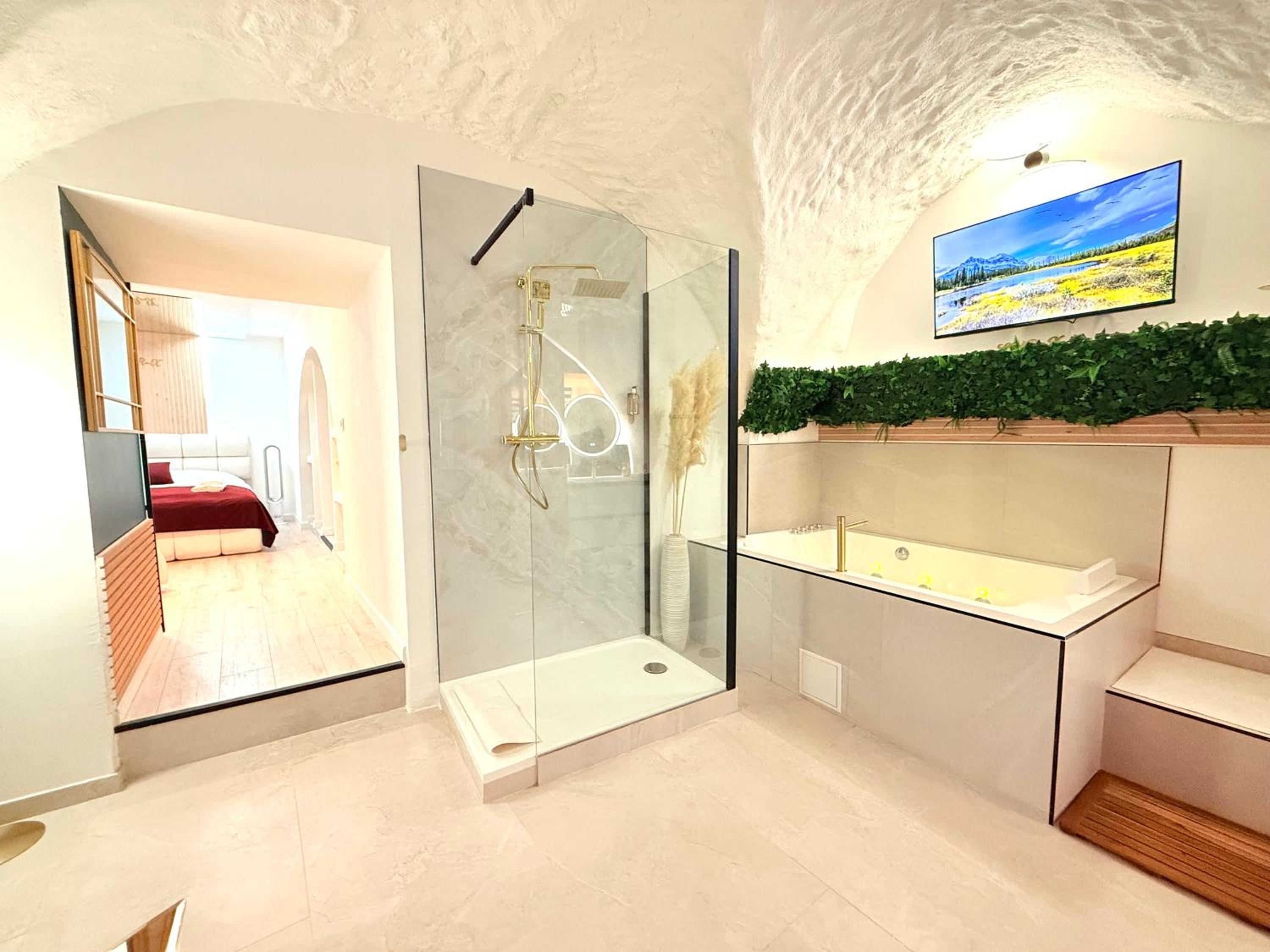 Suite Privative Spa Jacuzzi Sauna - Proche Montpellier