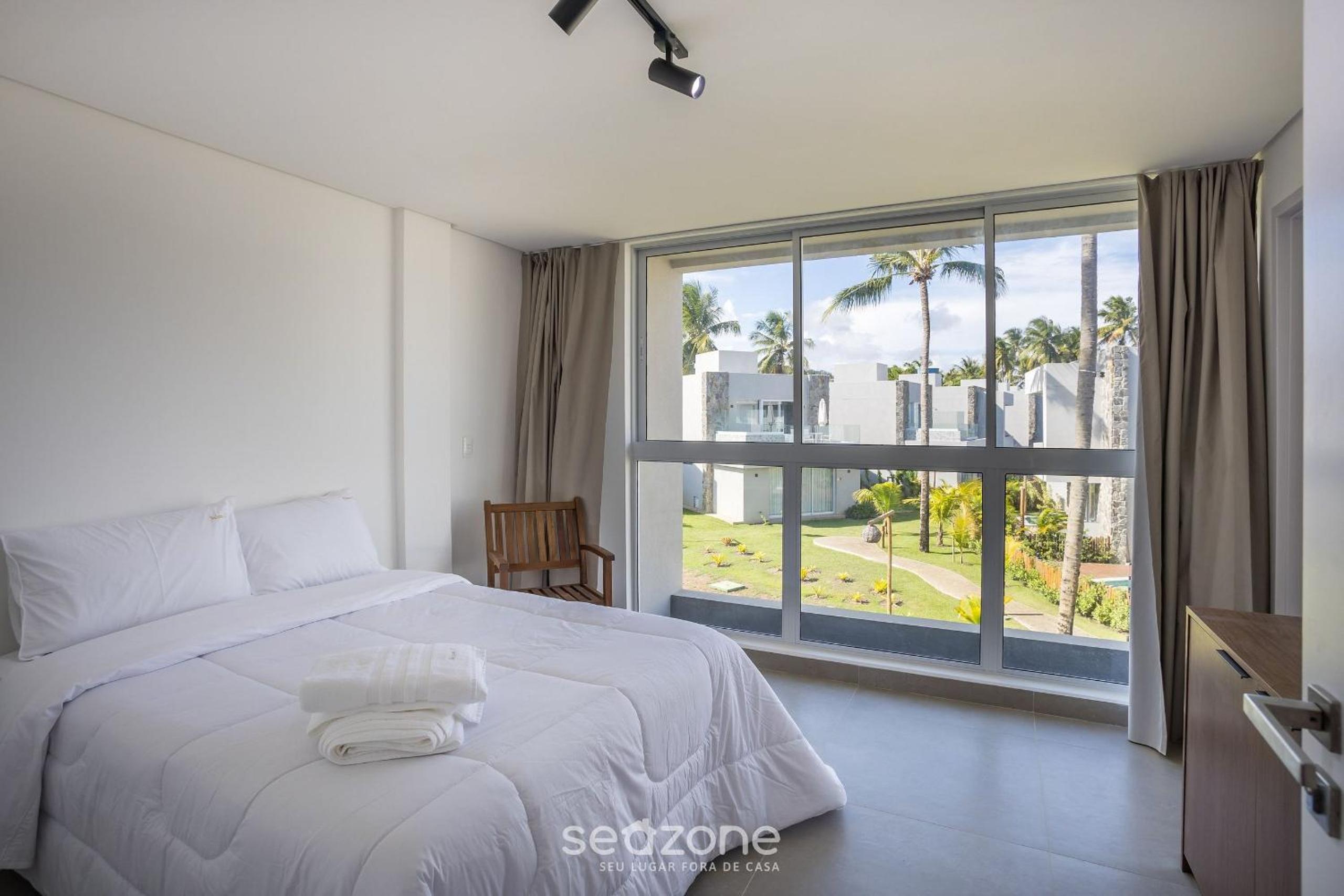 NLU - Full-featured condominium at Marceneiro Beach
