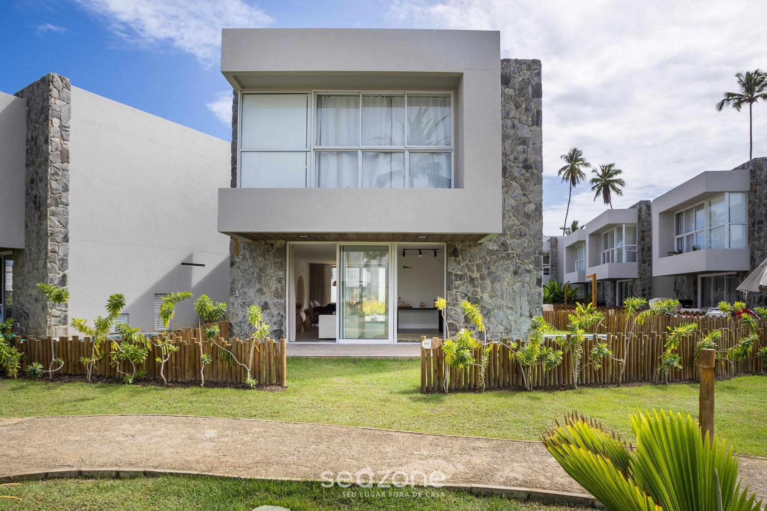 NLU - Full-featured condominium at Marceneiro Beach