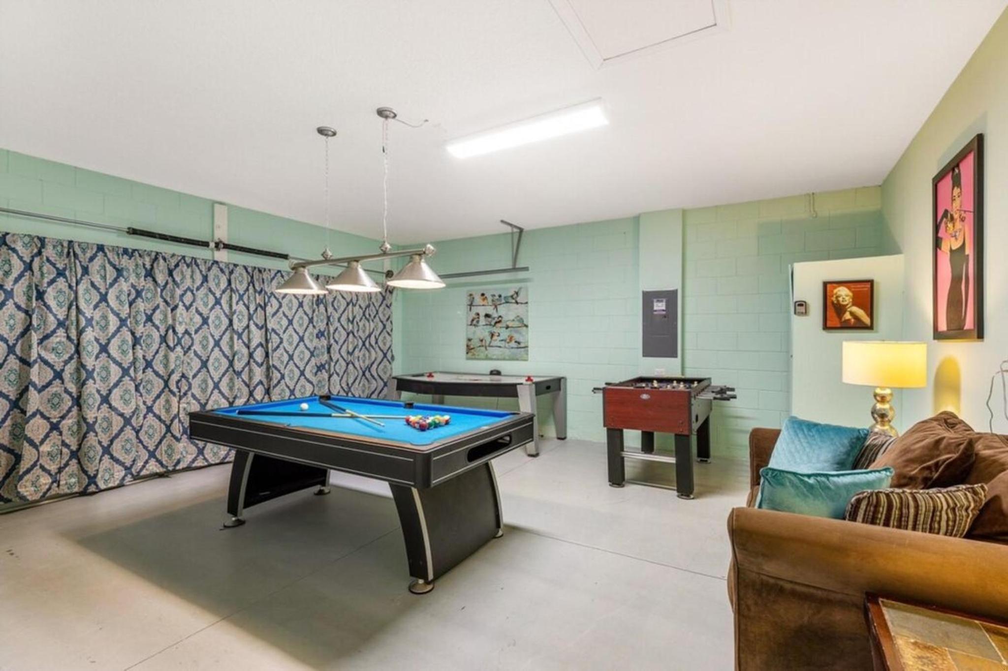 Lux Escape: Private Pool, Game Room & Near Disney