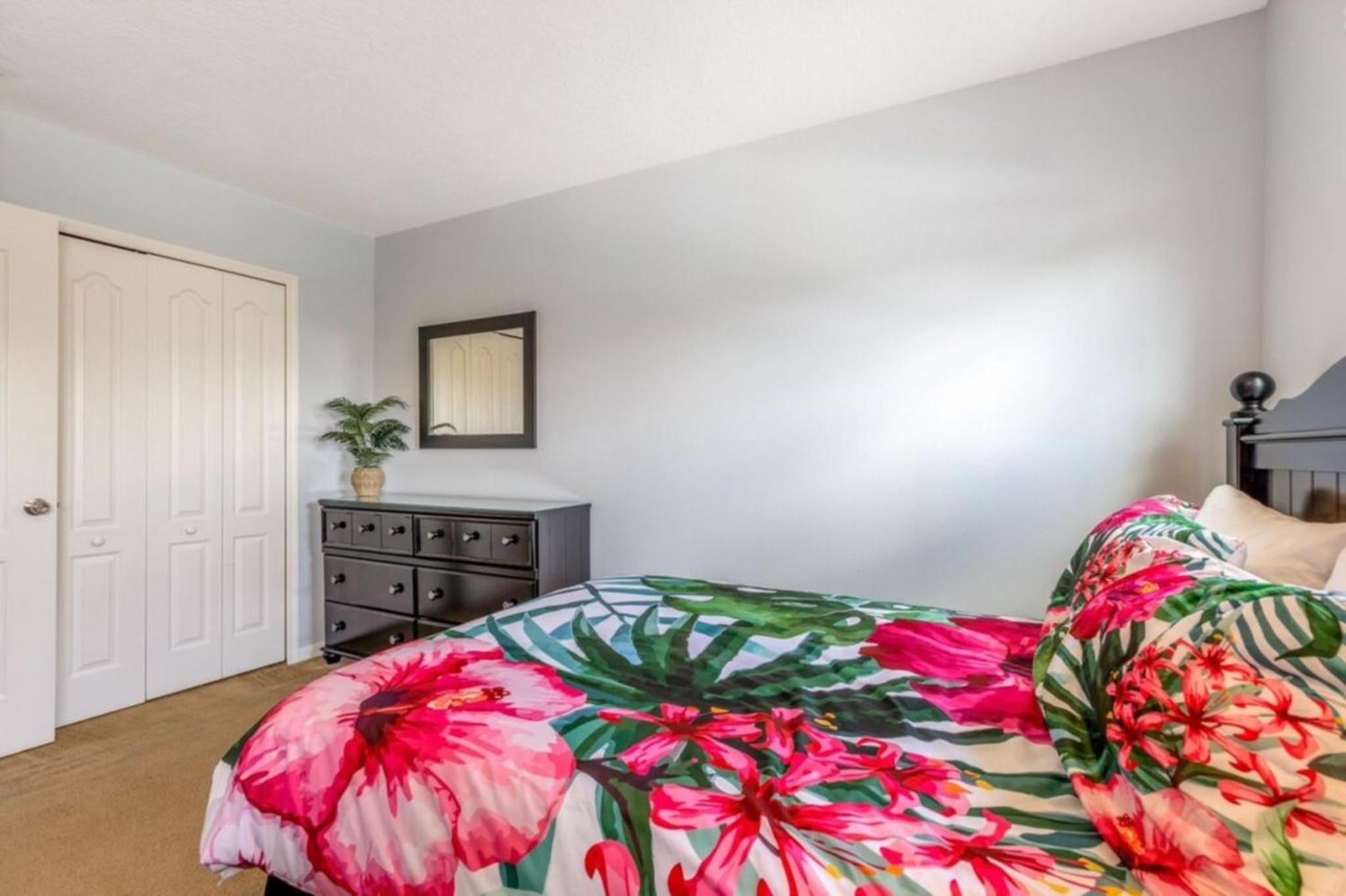 Lux Escape: Private Pool, Game Room & Near Disney