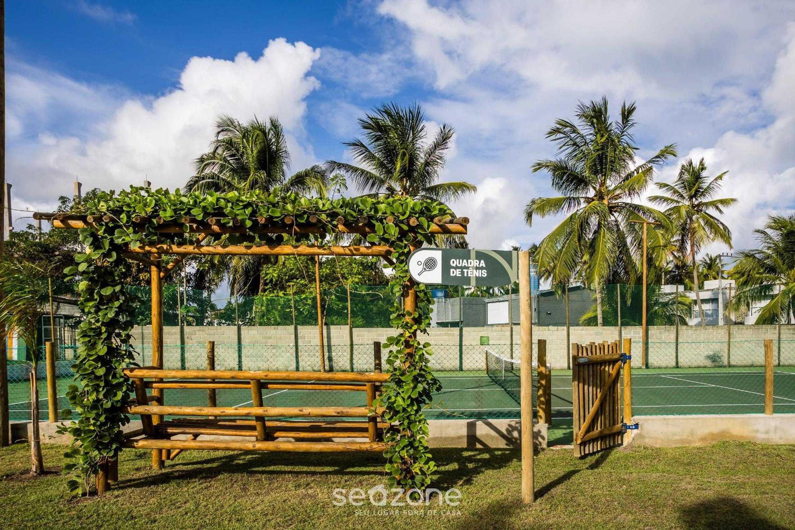 NLU - Full-featured condominium at Marceneiro Beach