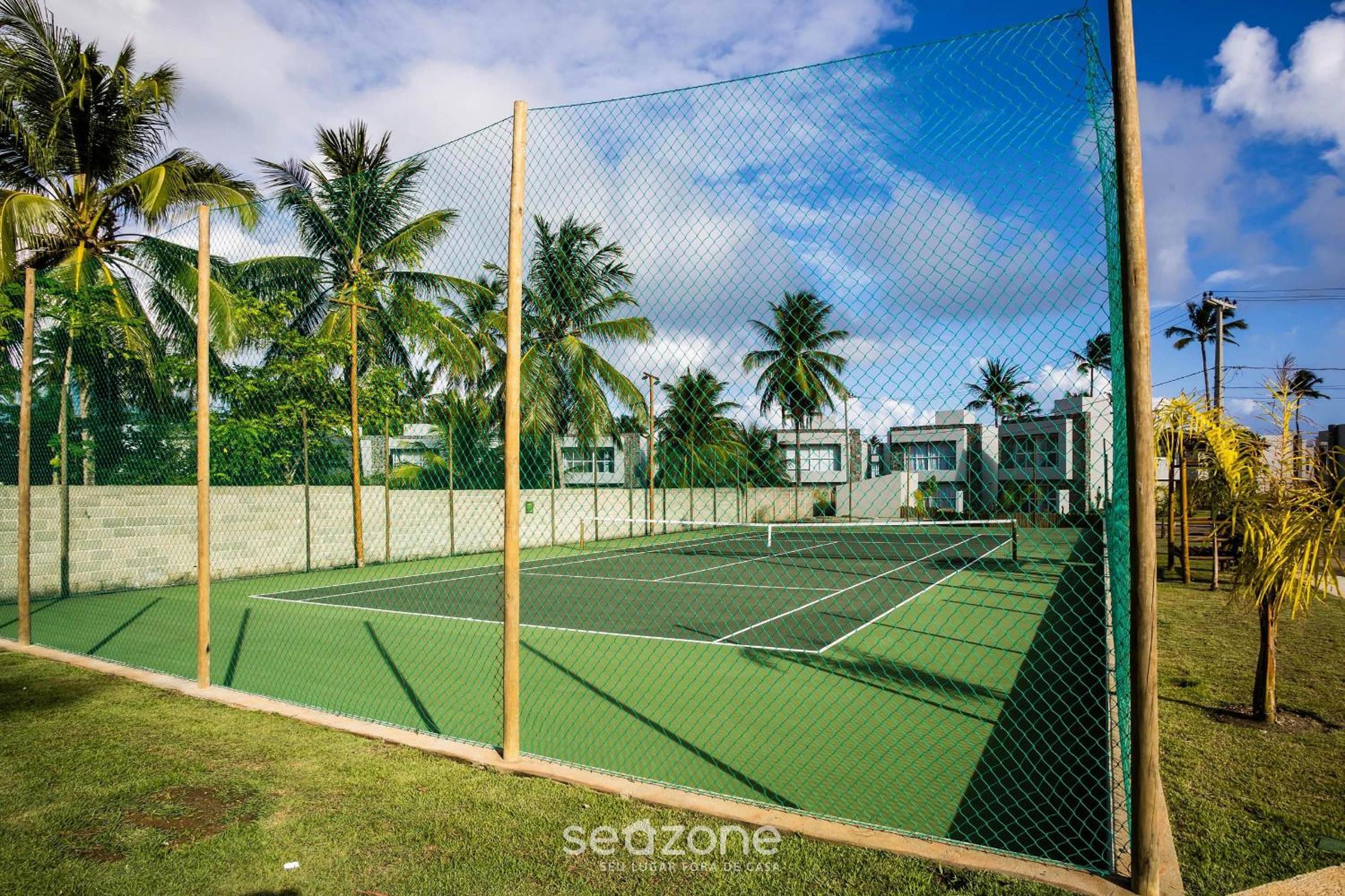 NLU - Full-featured condominium at Marceneiro Beach