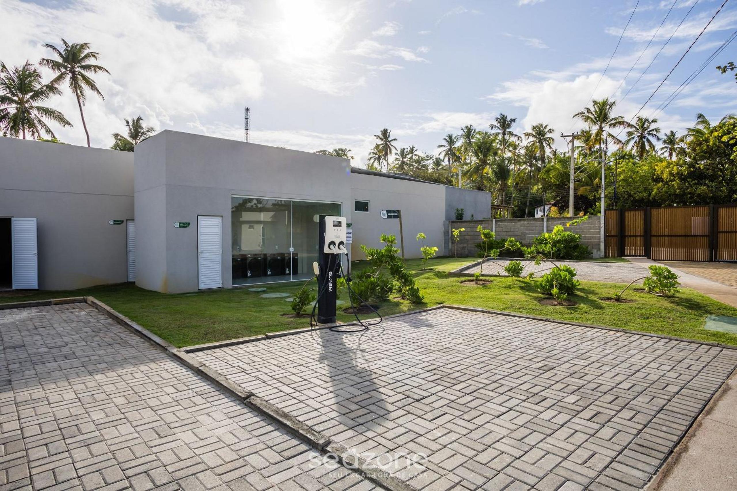 NLU - Full-featured condominium at Marceneiro Beach