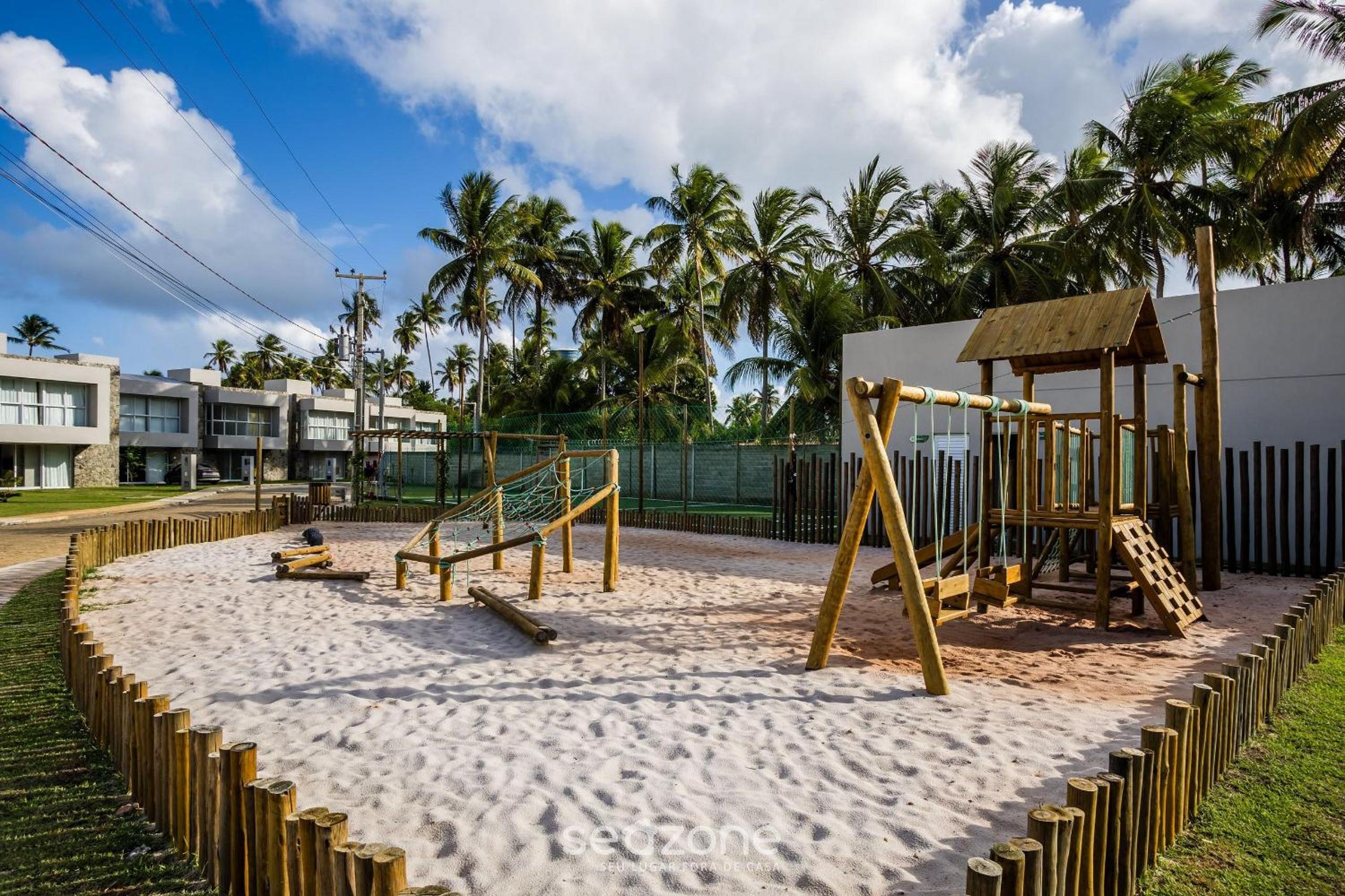 NLU - Full-featured condominium at Marceneiro Beach