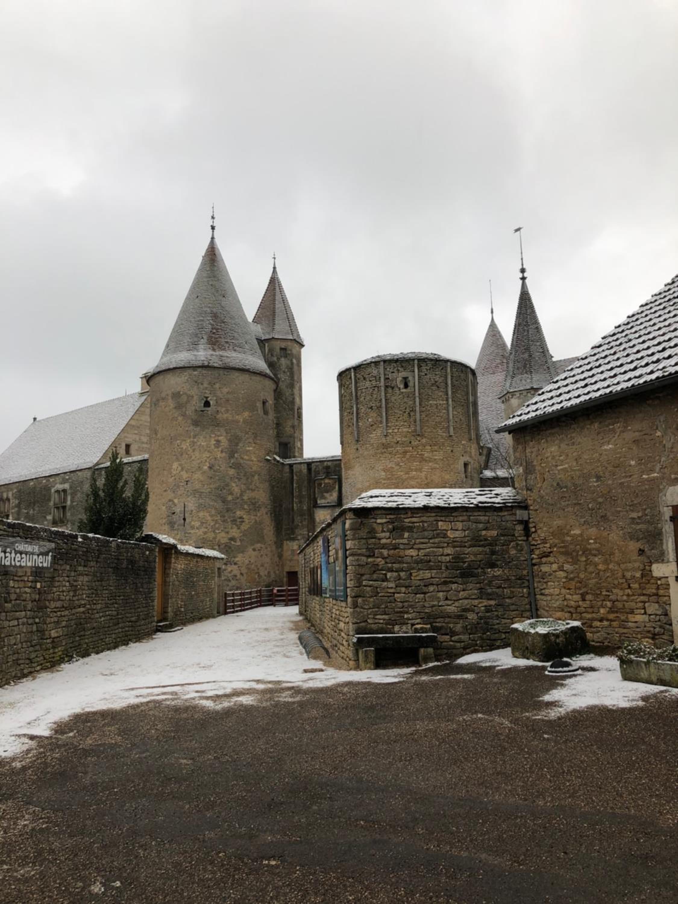 Châteauneuf Suites