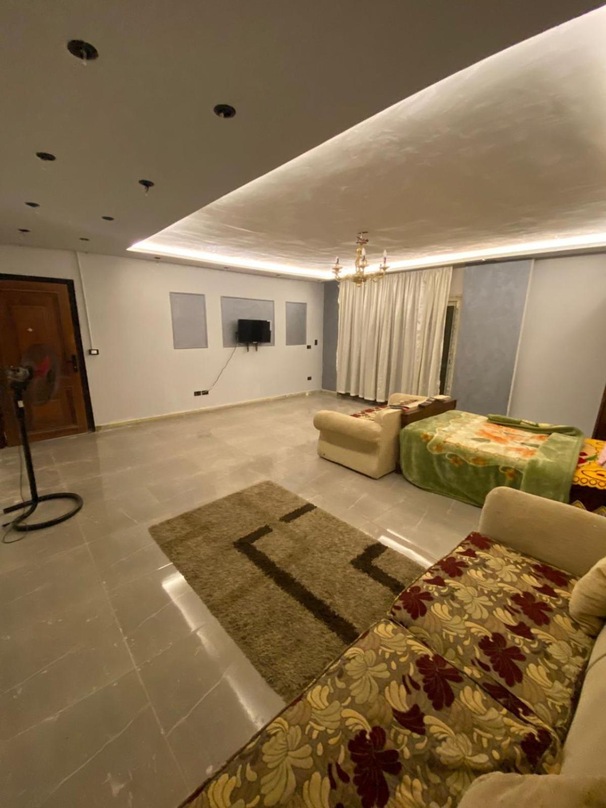 Quiet & Fully Equipped Private Room, New Cairo
