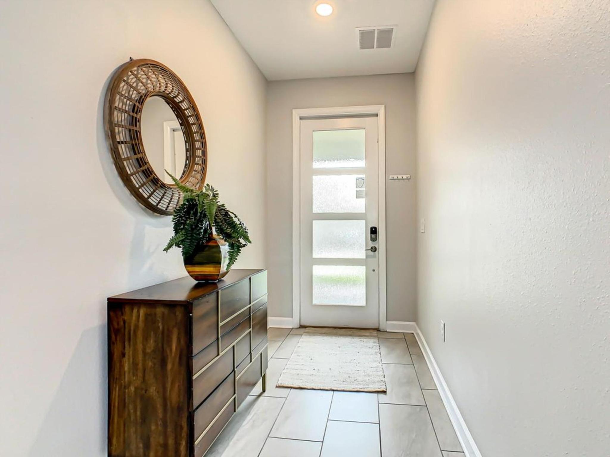 Luxury 5BR Near Disney | Pool & Golf Retreat