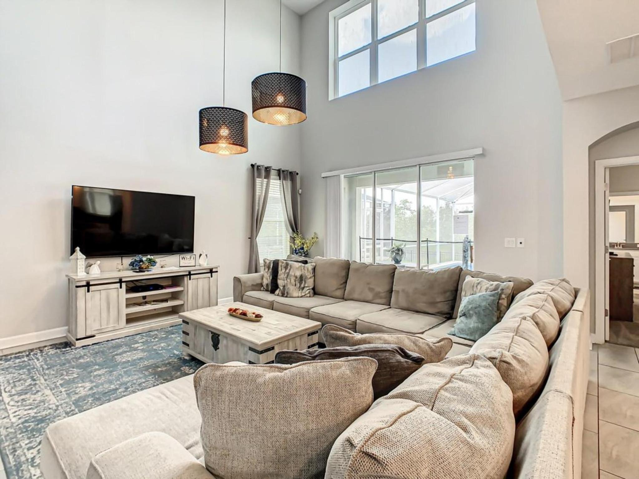 Luxury 5BR Near Disney | Pool & Golf Retreat