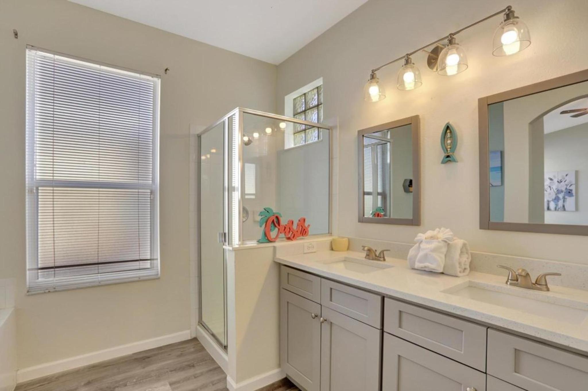Luxury Pool Home 3 Miles from Disney & More!