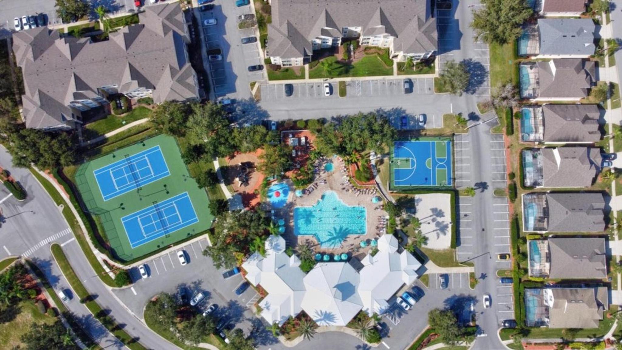 Luxury Pool Home 3 Miles from Disney & More!