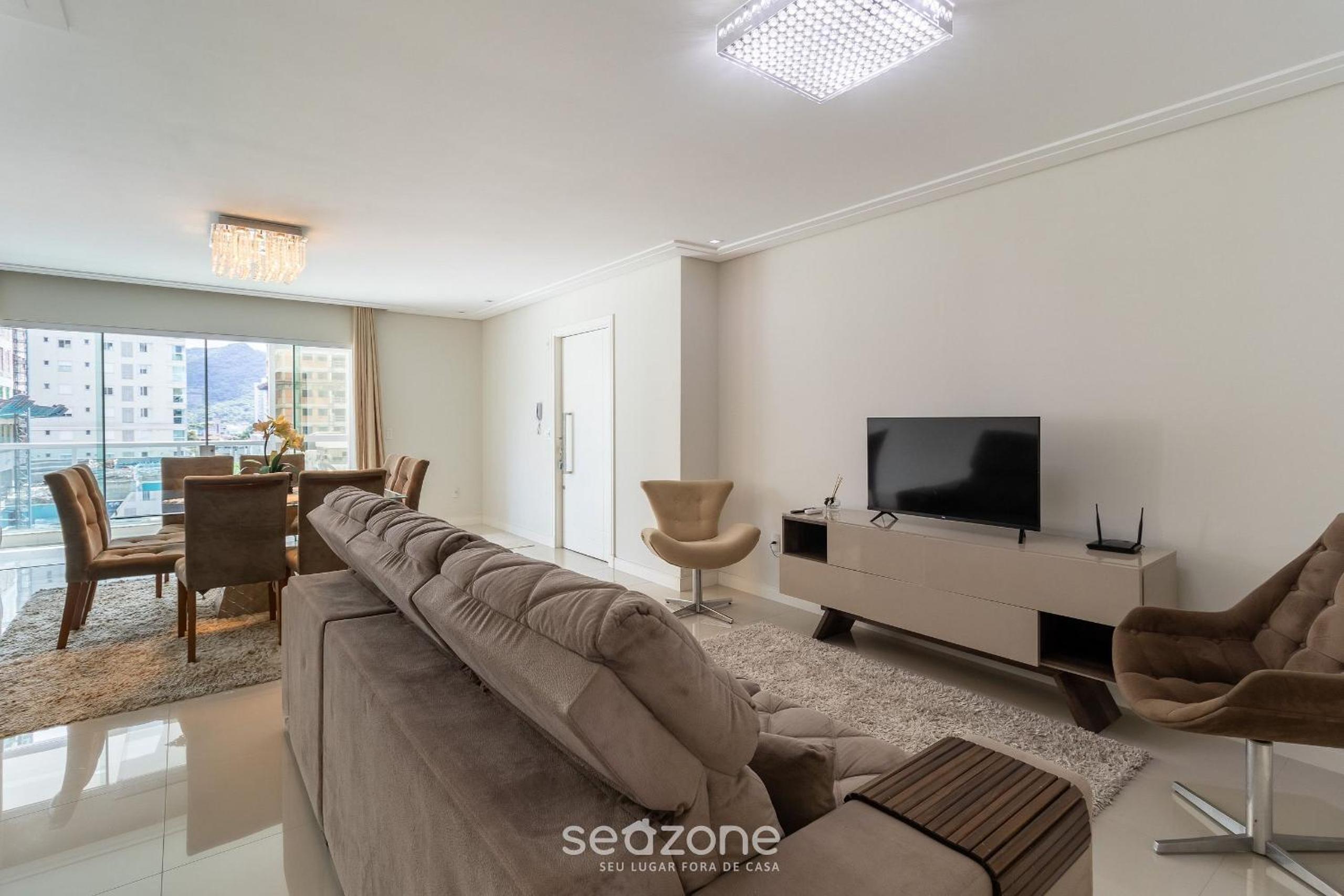 3BR Balcony w/ BBQ 250m from sea! GGR0702