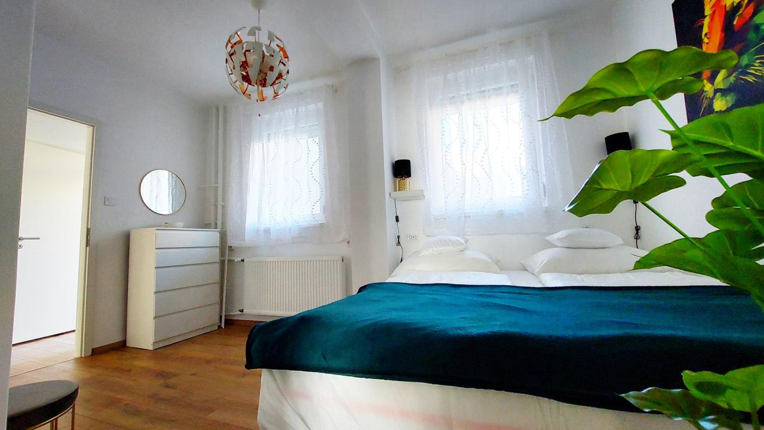 Central Station Lux Downtown Apartman
