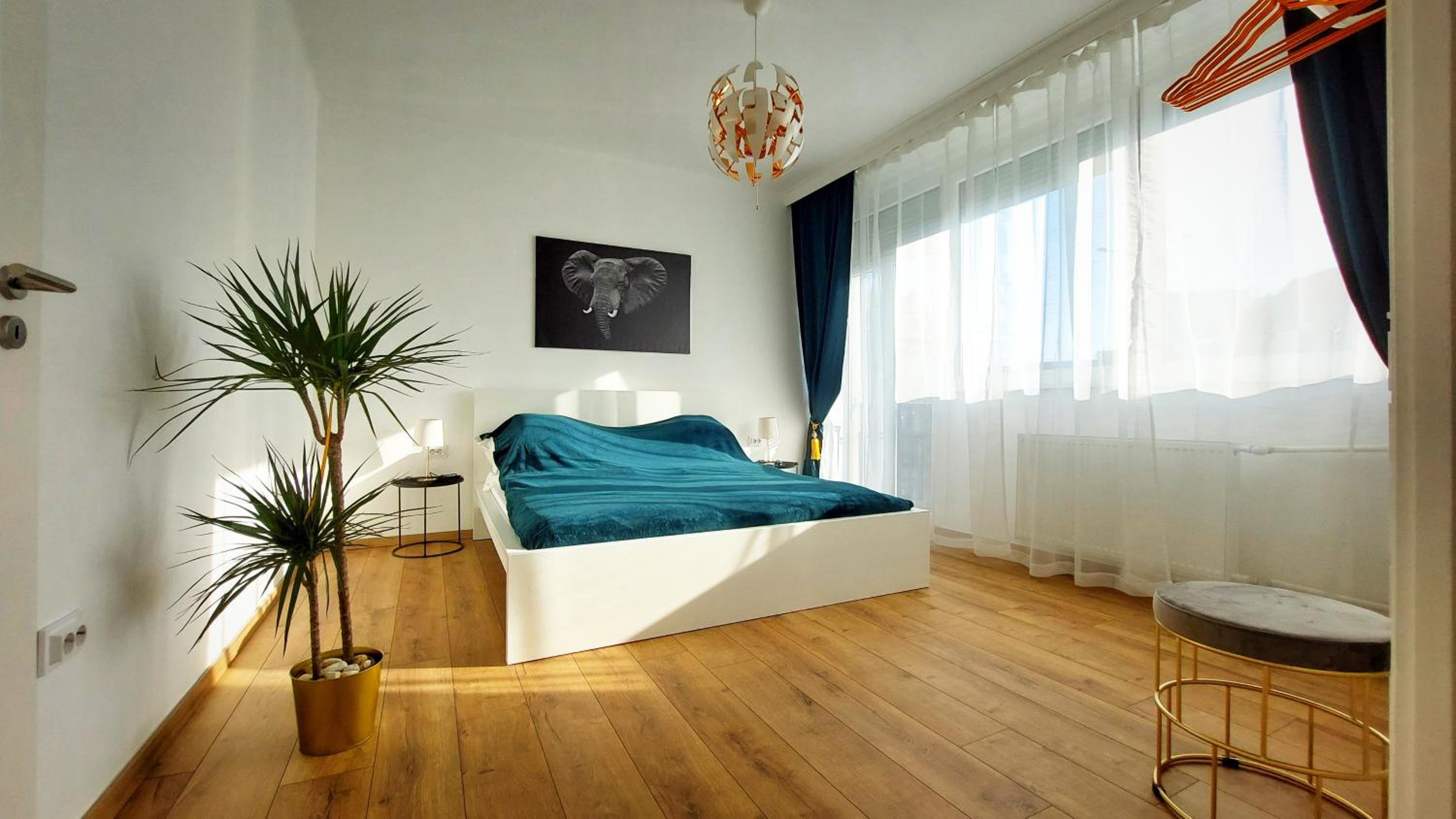 Central Station Lux Downtown Apartman