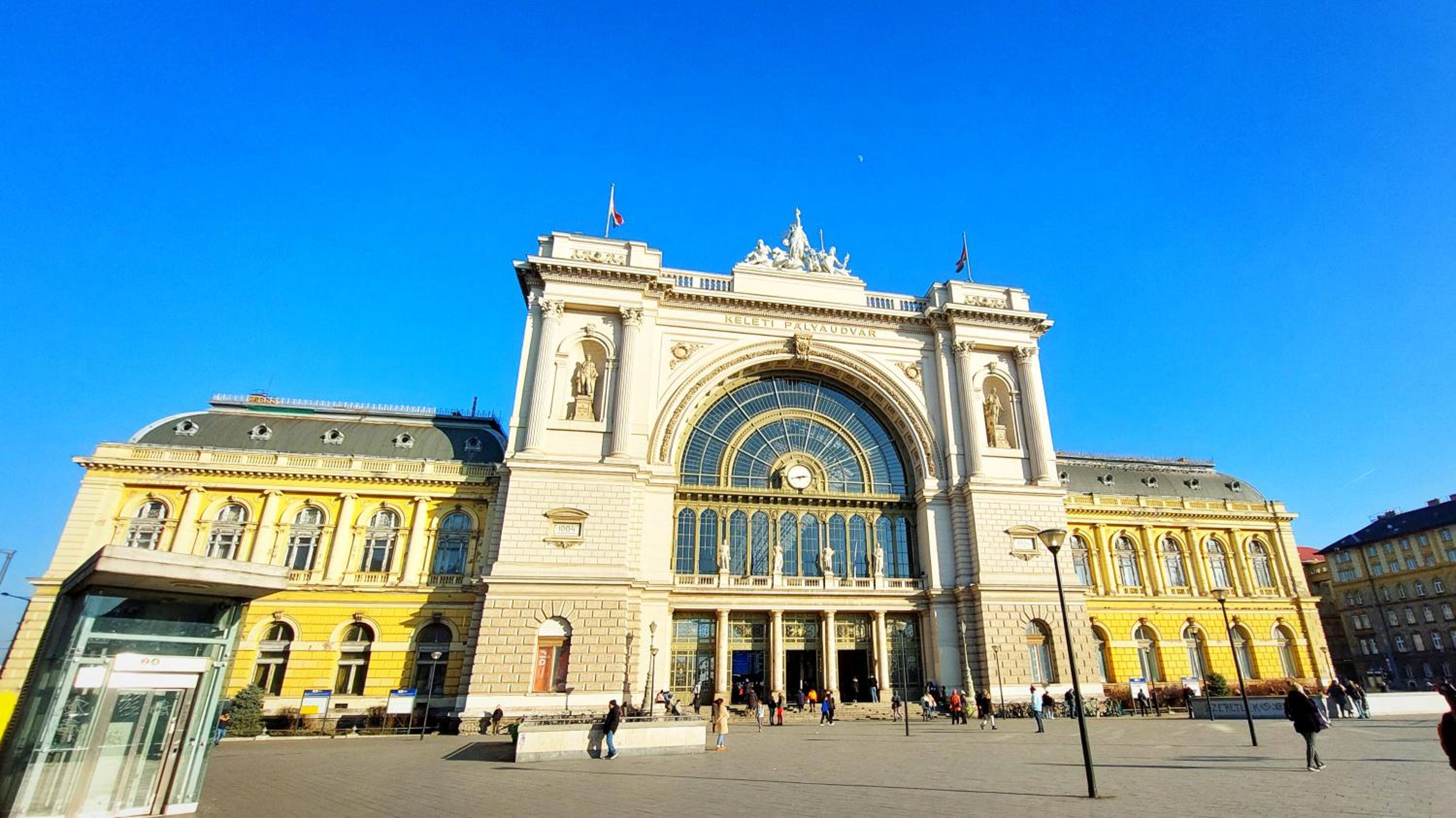 Central Station Lux Downtown Apartman
