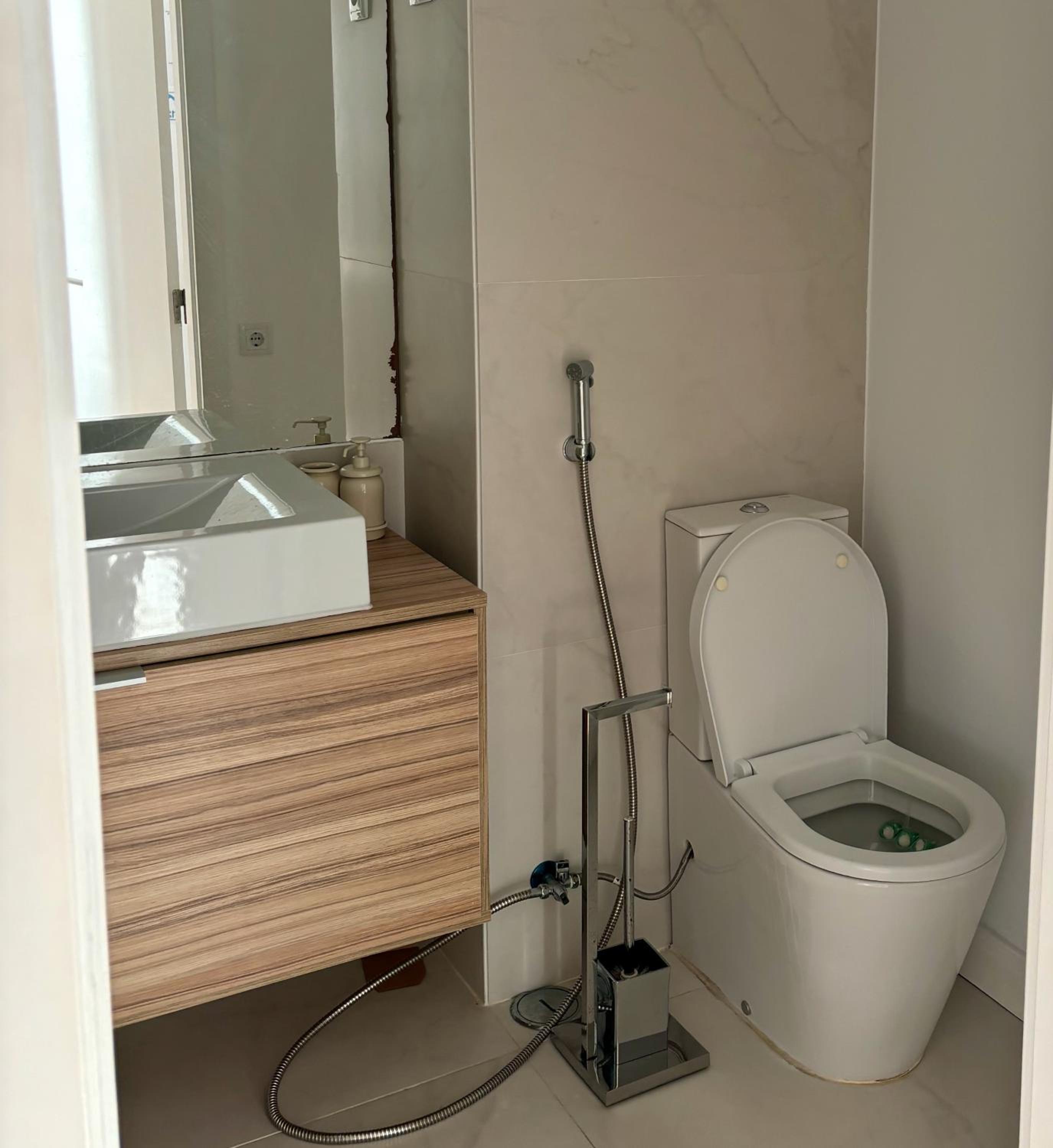 New Seaview Luxury Apartment - Torre Marimar
