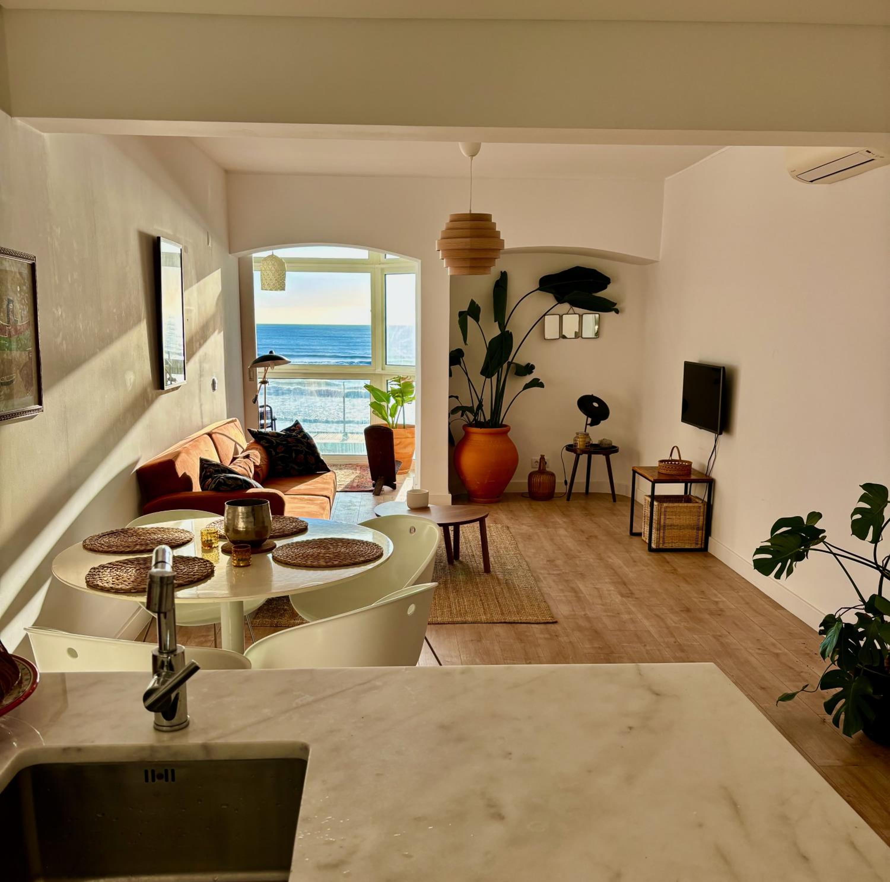 New Seaview Luxury Apartment - Torre Marimar