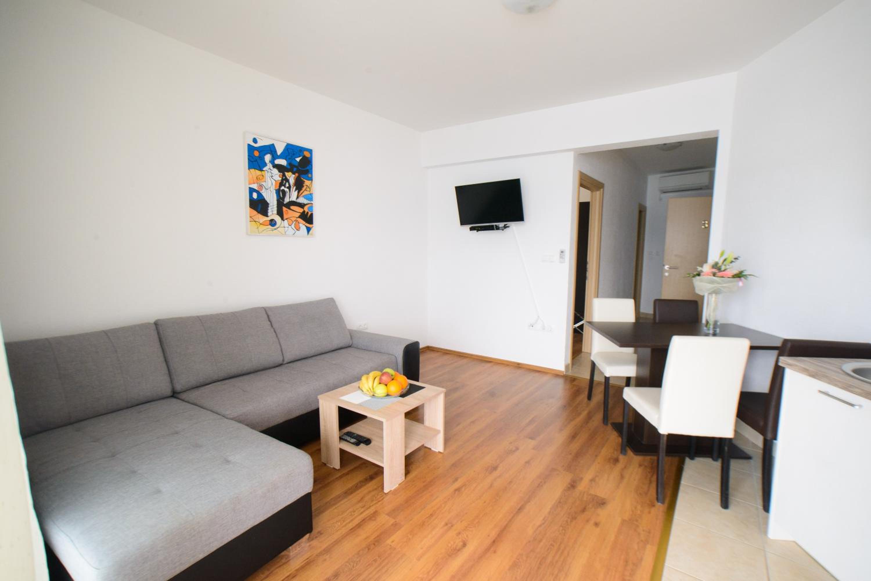 Apartments Deak