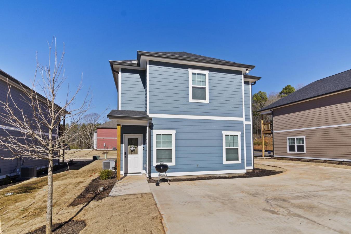 13 mins to Downtown & Stadium - Game Room - Game Day