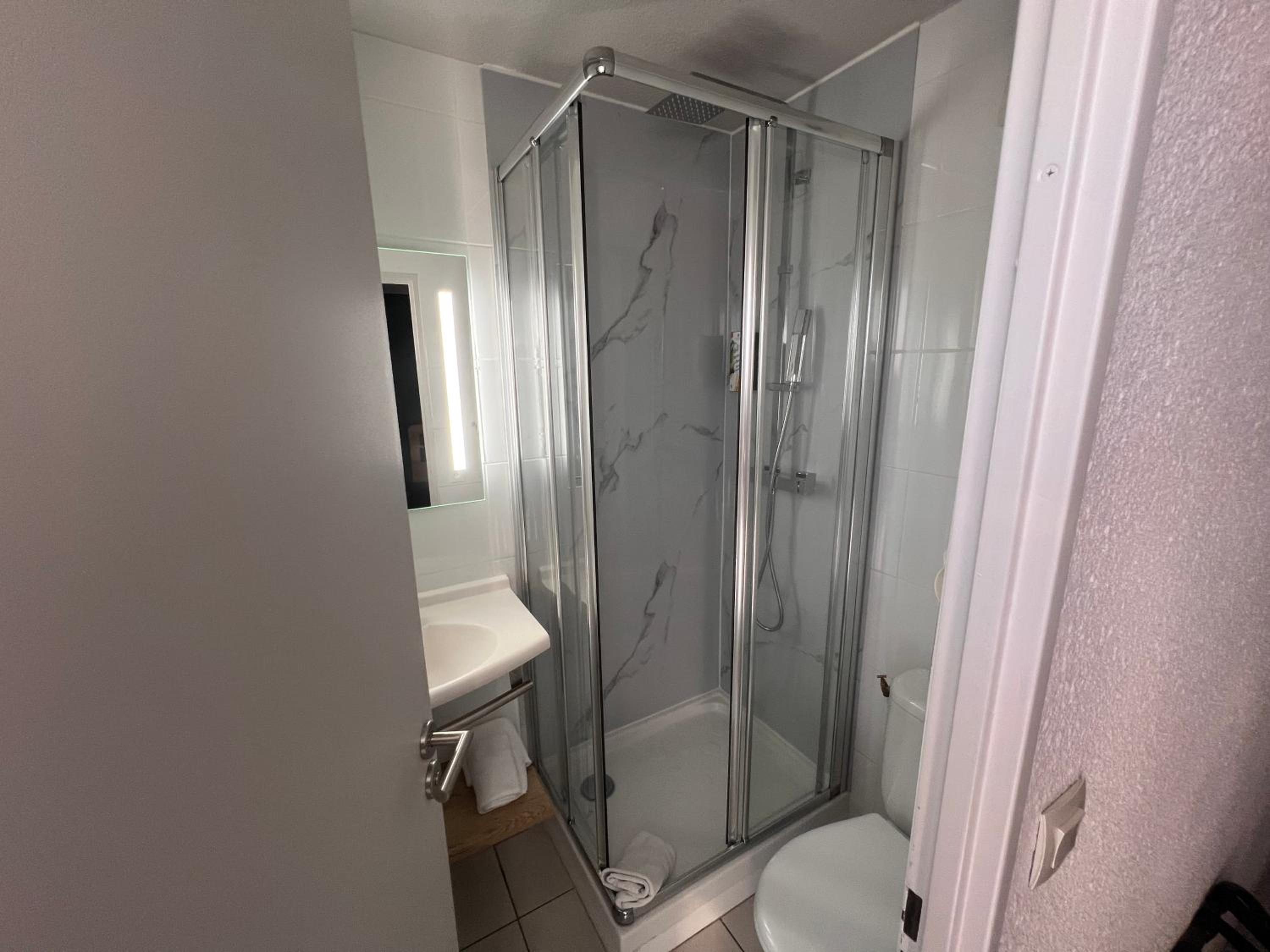 Sure Hotel by Best Western Nimes Est, photo 61