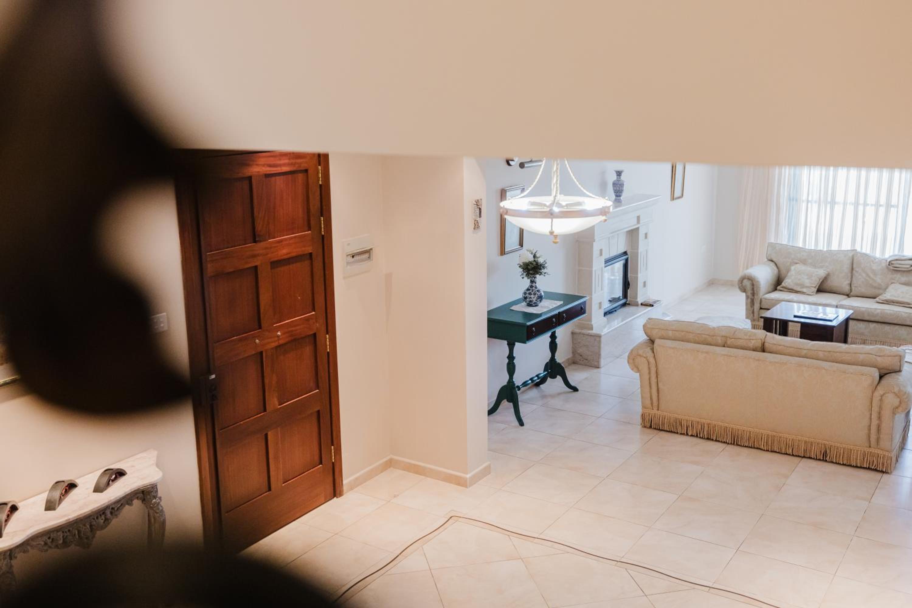 Mellieha villa w jacuzzi and pool table by Homely!