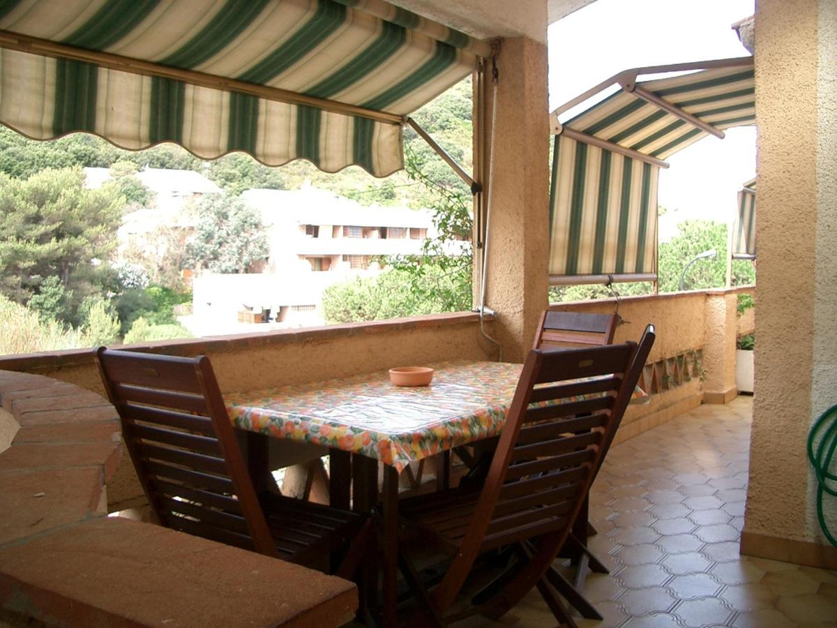 outdoor BBQ area