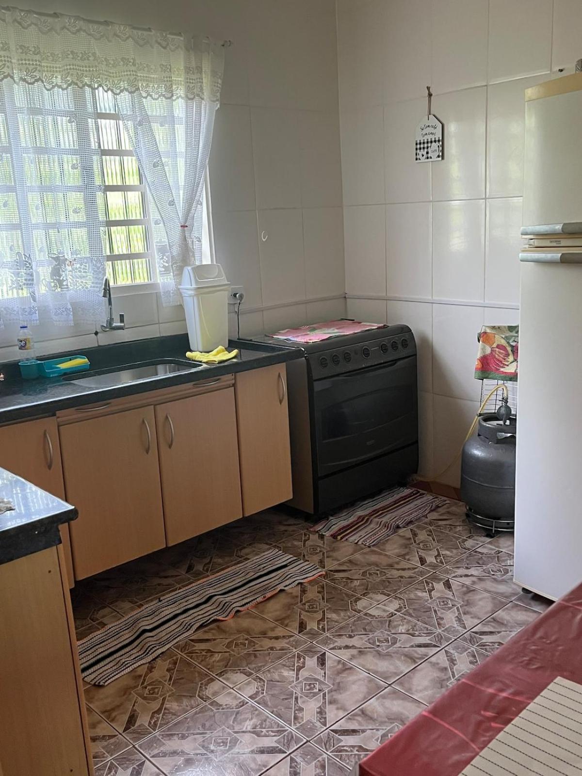 Refúgio com hidro, piscina e linda vista!