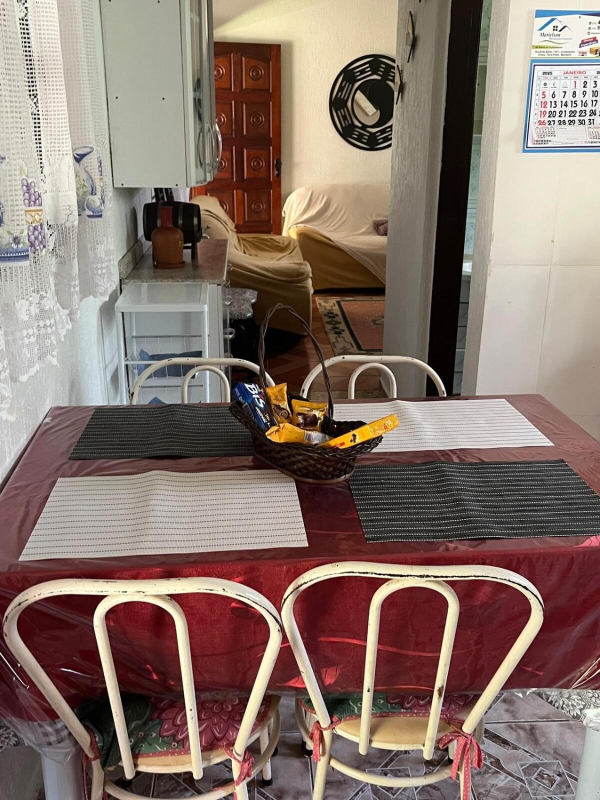 Refúgio com hidro, piscina e linda vista!