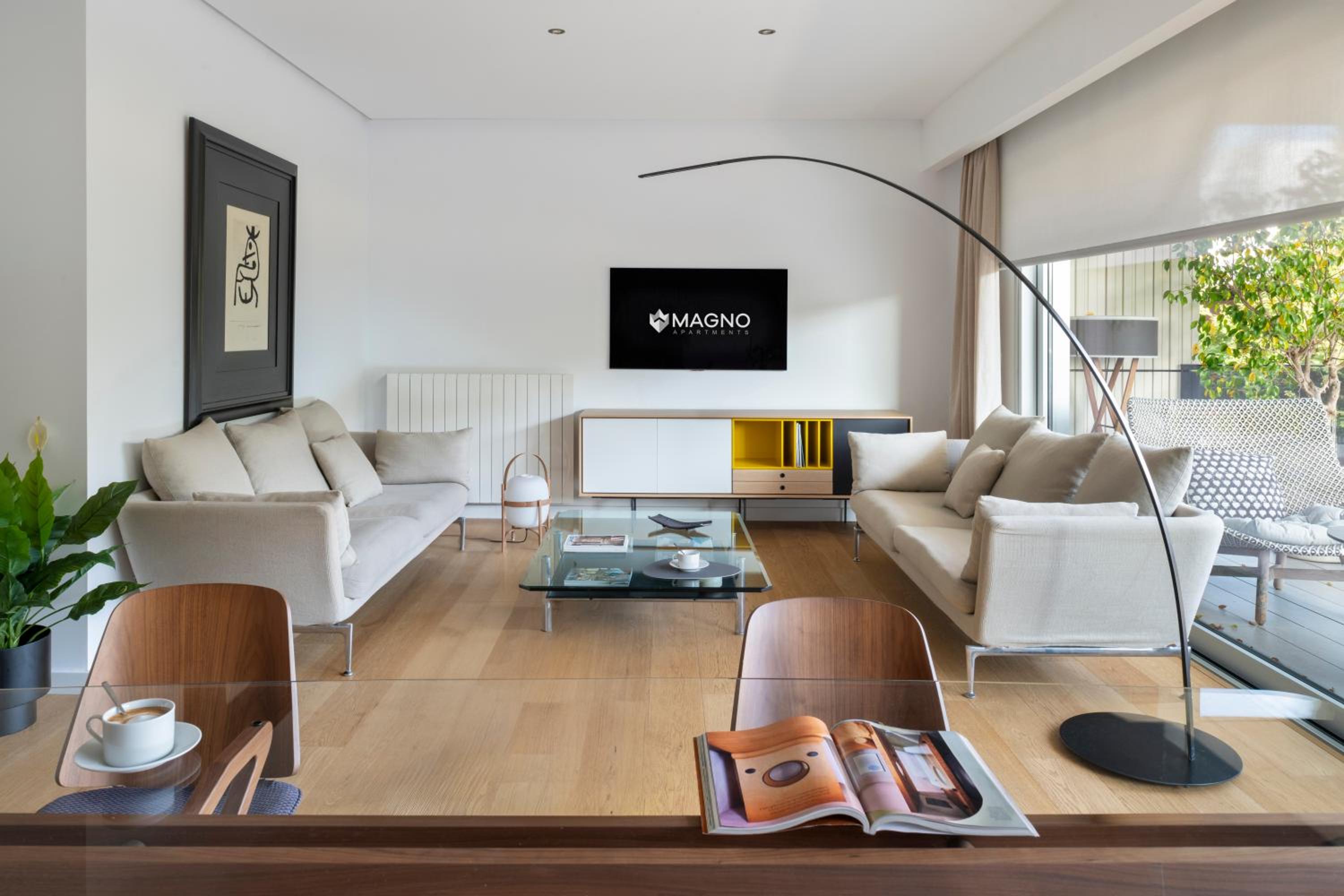 Magno Apartment Ramón Carande- Private Parking included