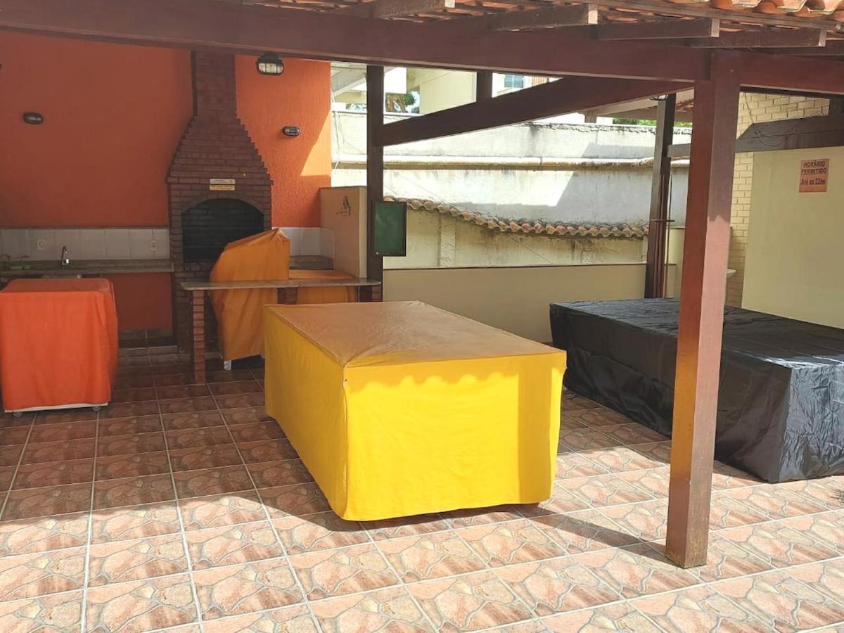 Cabo Frio - Peró - casa em condomínio com piscina e área de lazer, próximo das praias