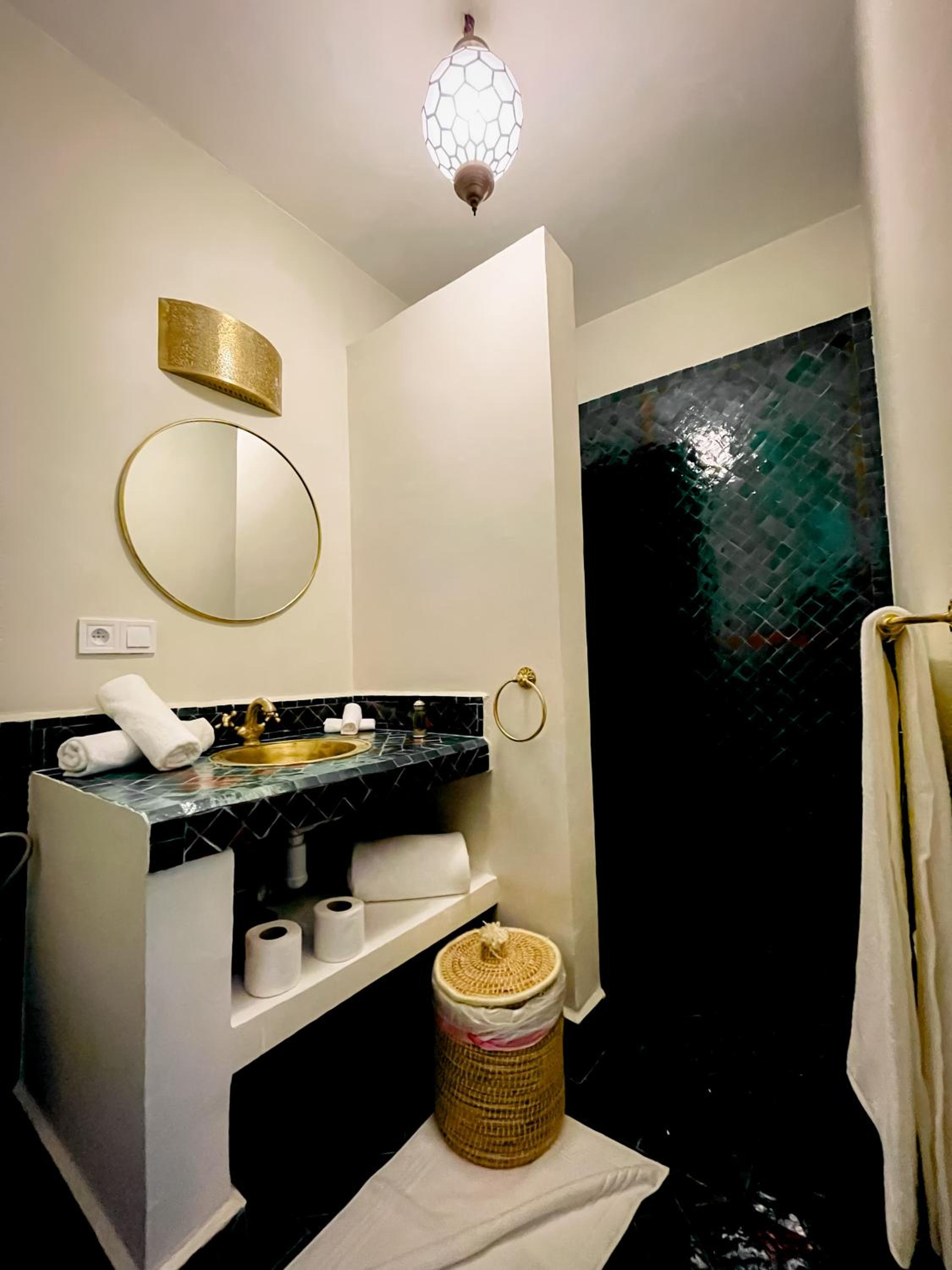 Riad FARASHA