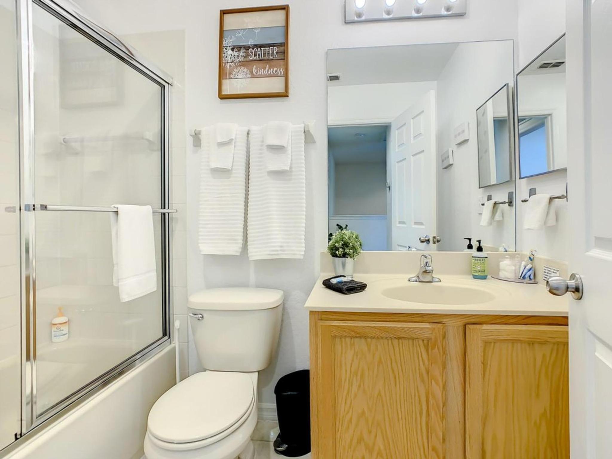 Luxury Townhome Near Disney w/ Resort Amenities