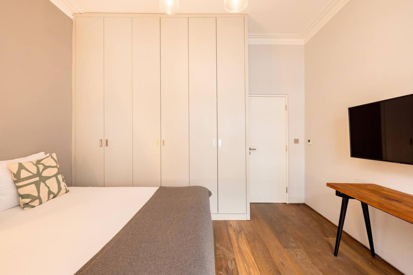 Luxury one bed flat - South Kensington