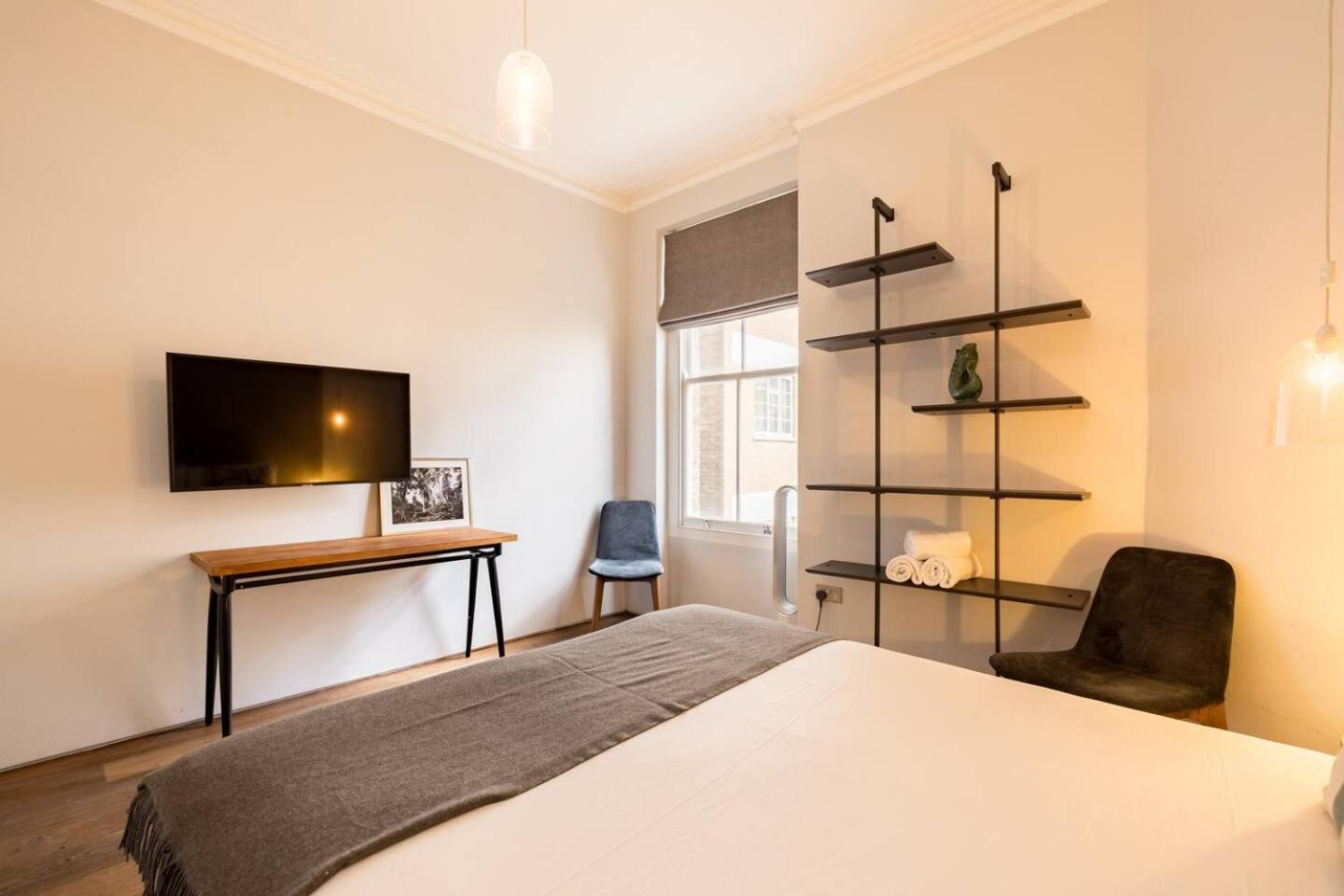 Luxury one bed flat - South Kensington
