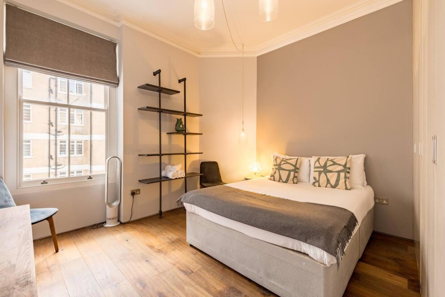 Luxury one bed flat - South Kensington