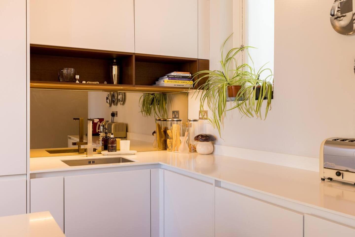 Luxury one bed flat - South Kensington