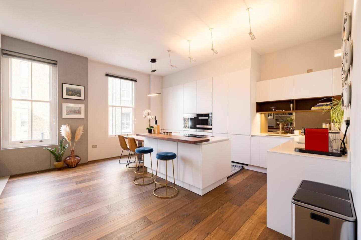 Luxury one bed flat - South Kensington